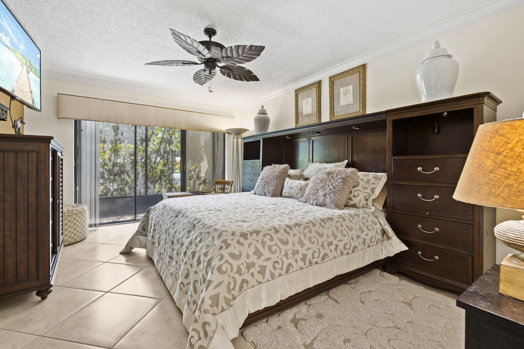 QUAIL RUN VILLAGE (PATTIO RIZZO PLAZA) - Residential