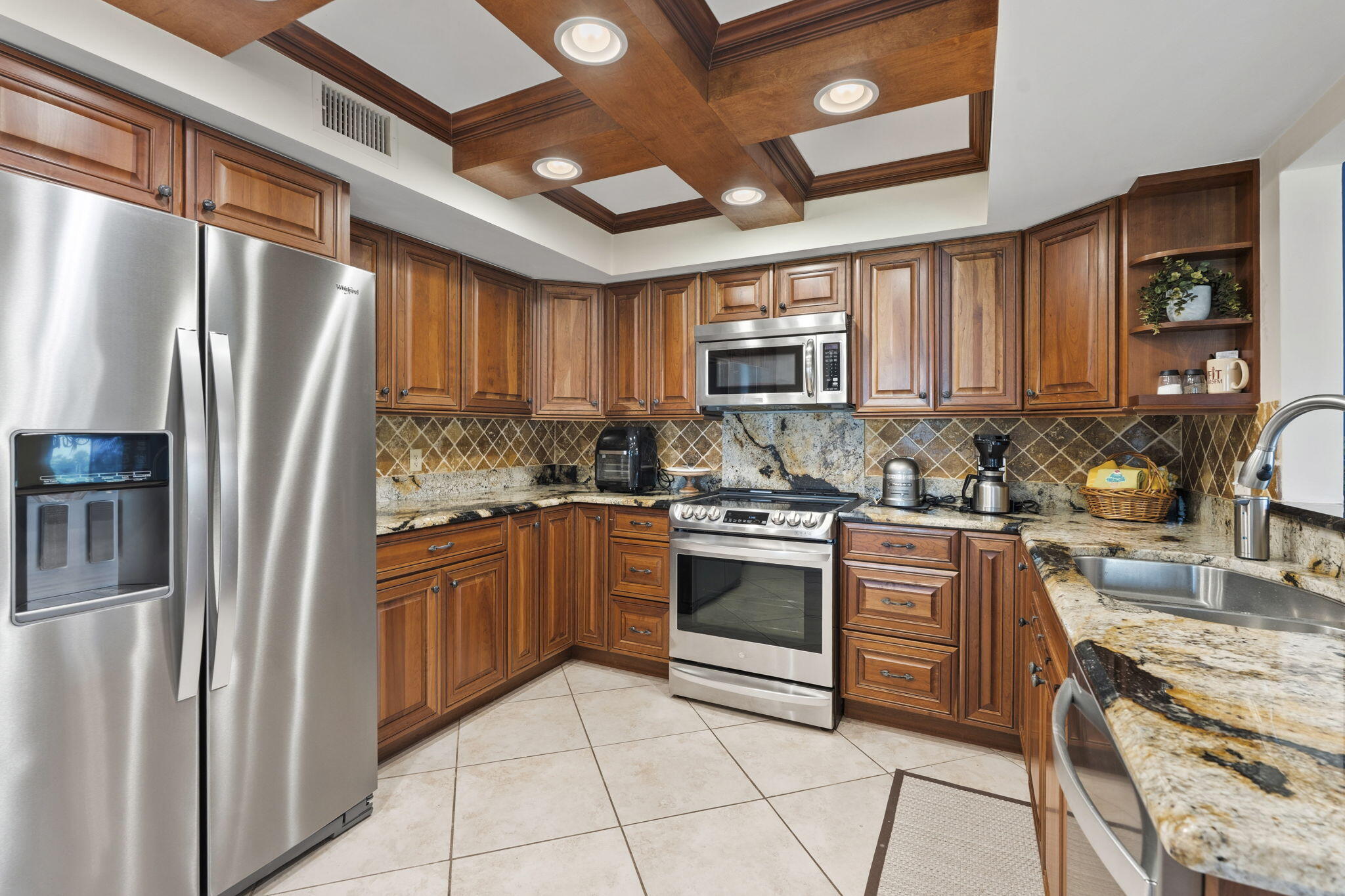 QUAIL RUN VILLAGE (PATTIO RIZZO PLAZA) - Residential