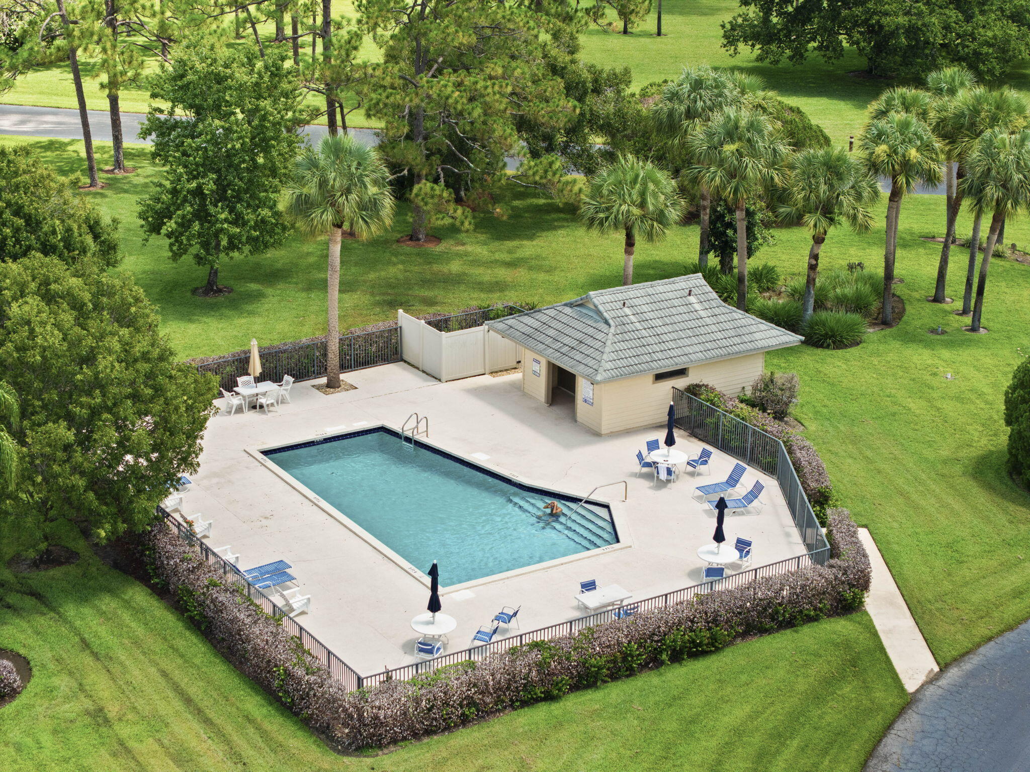 QUAIL RUN VILLAGE (PATTIO RIZZO PLAZA) - Residential