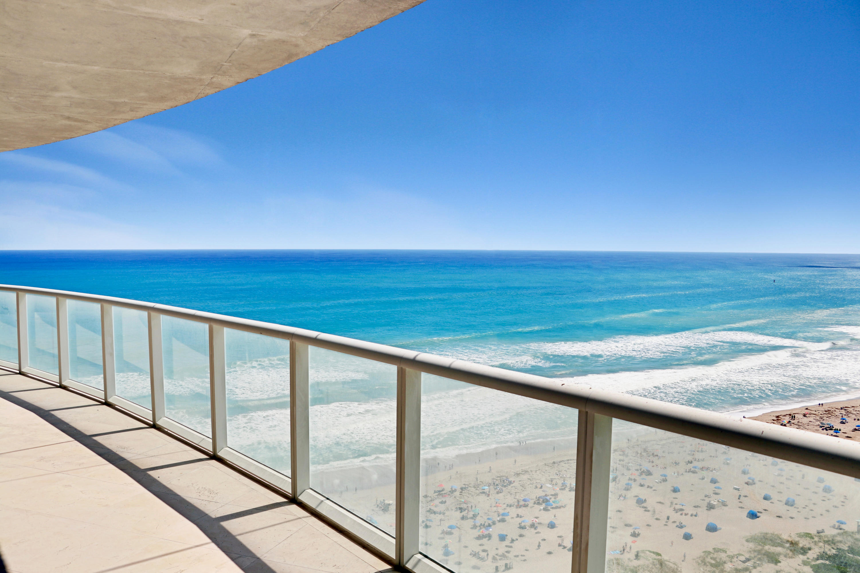 Ritz Carlton Residences - Residential