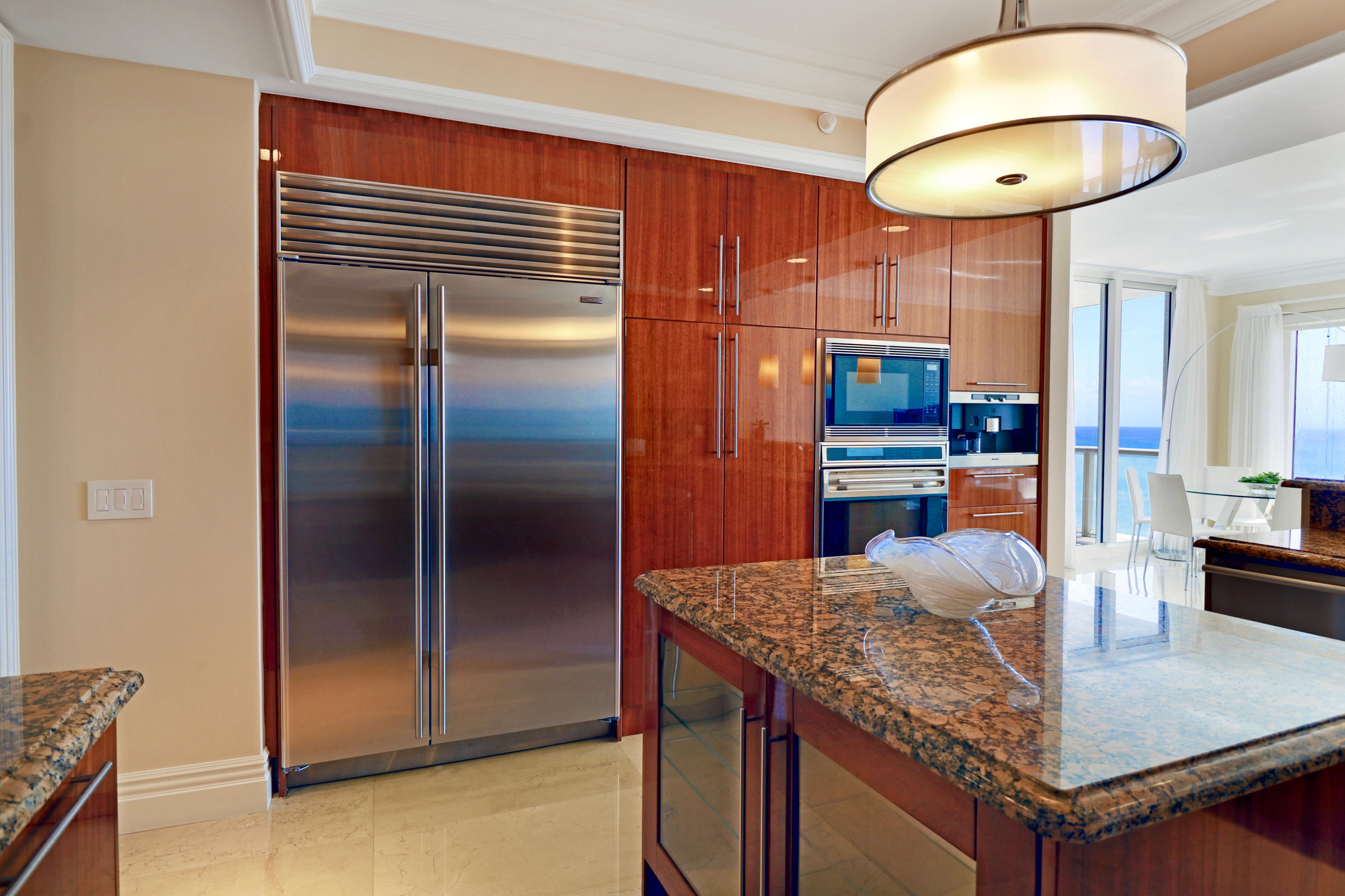 Ritz Carlton Residences - Residential