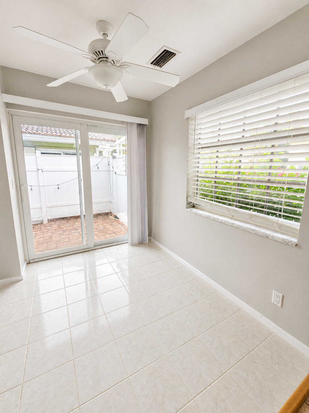 VENETIAN ISLES 2ND SEC - Residential Lease