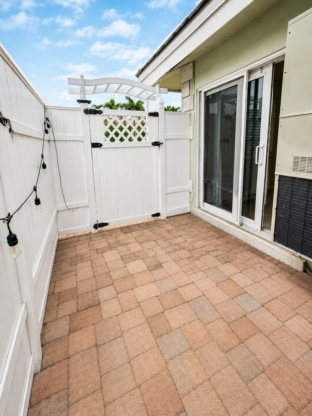 VENETIAN ISLES 2ND SEC - Residential Lease