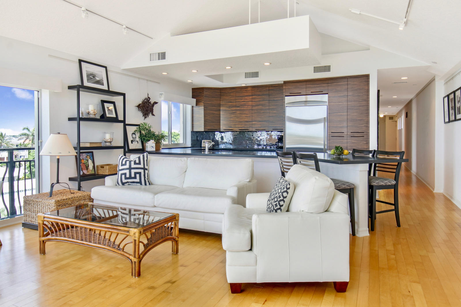 INLET POINTE CONDO - Residential Lease