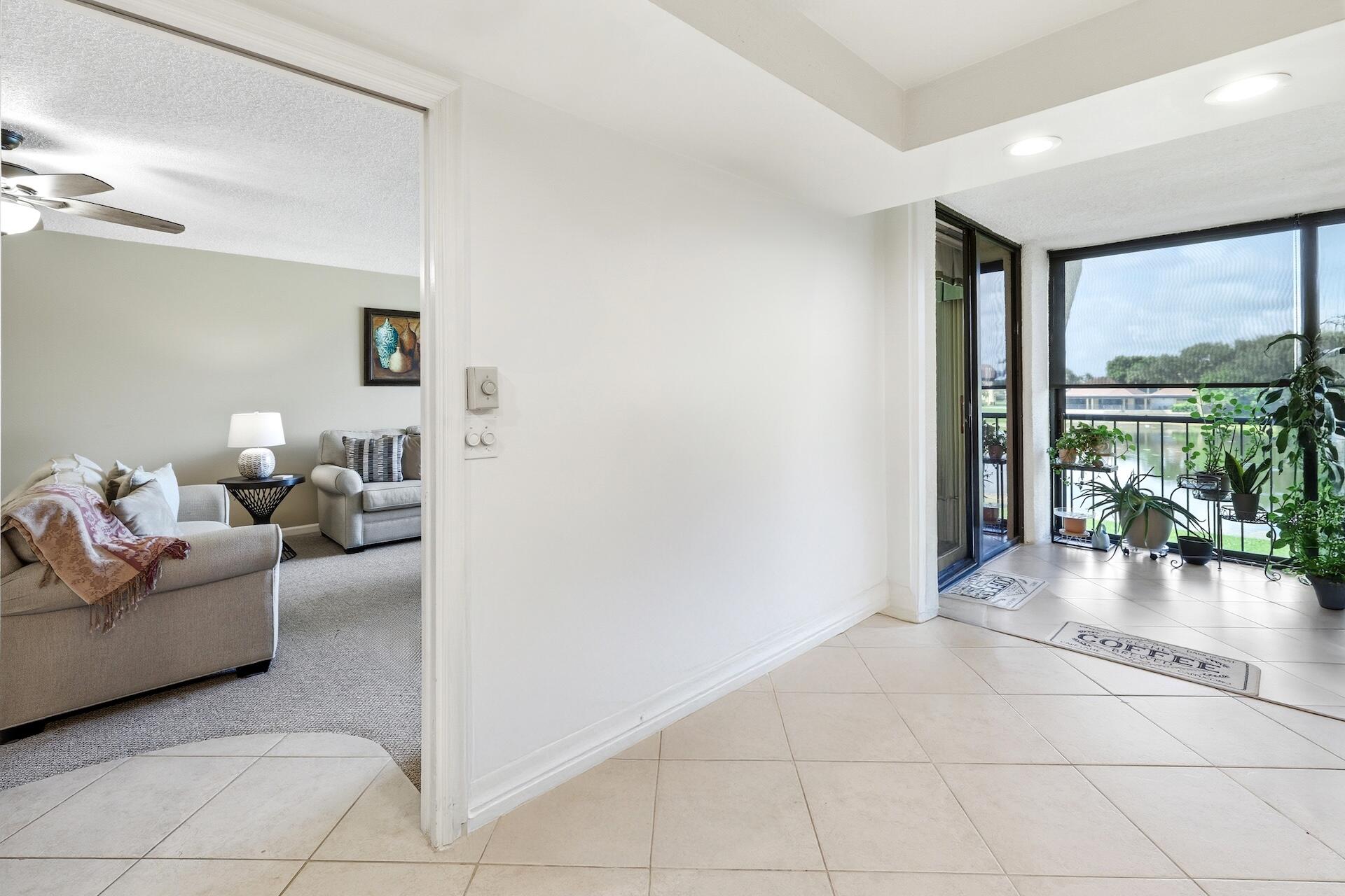 WOODLAND LAKES - Residential