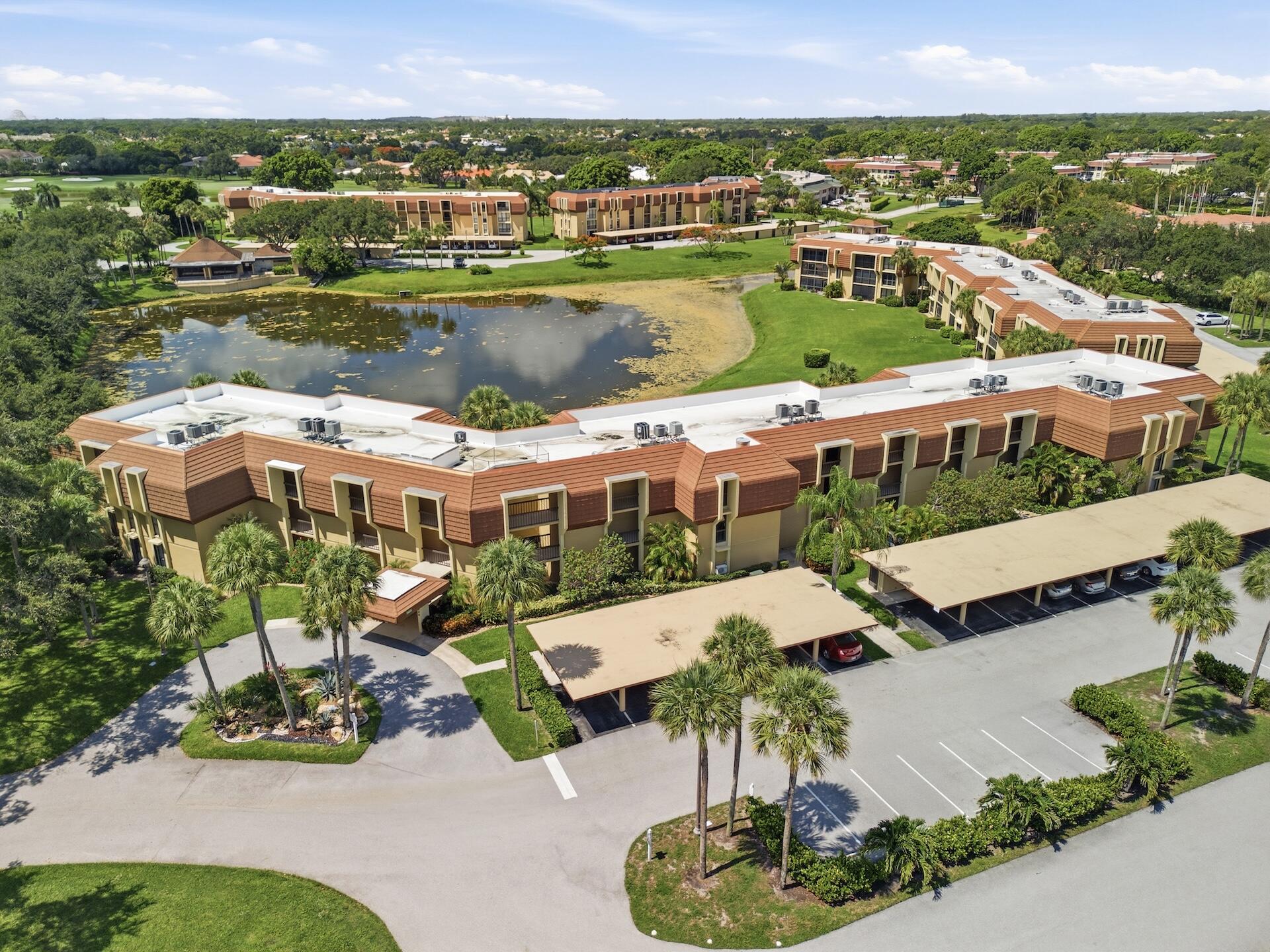 WOODLAND LAKES - Residential
