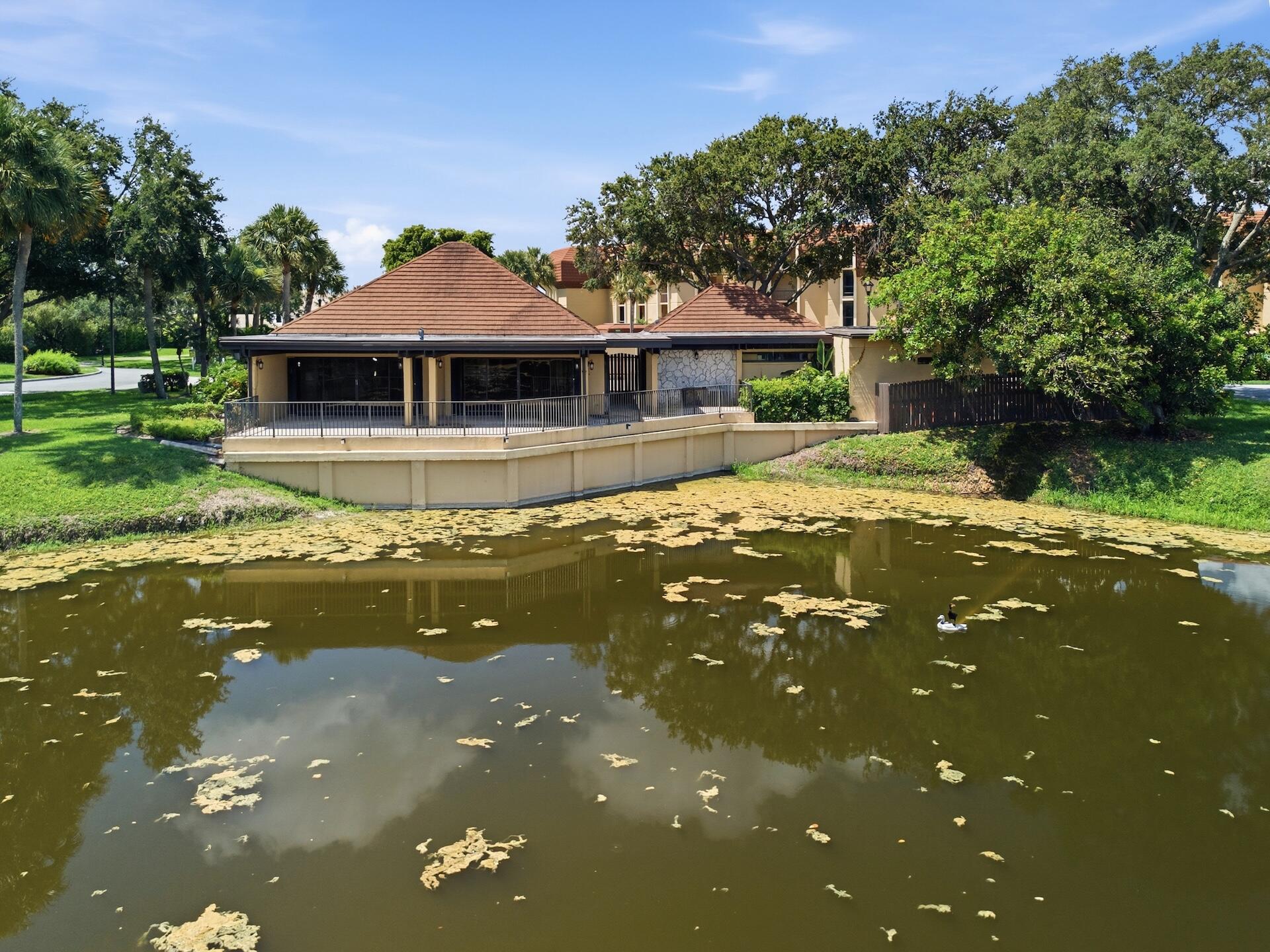 WOODLAND LAKES - Residential