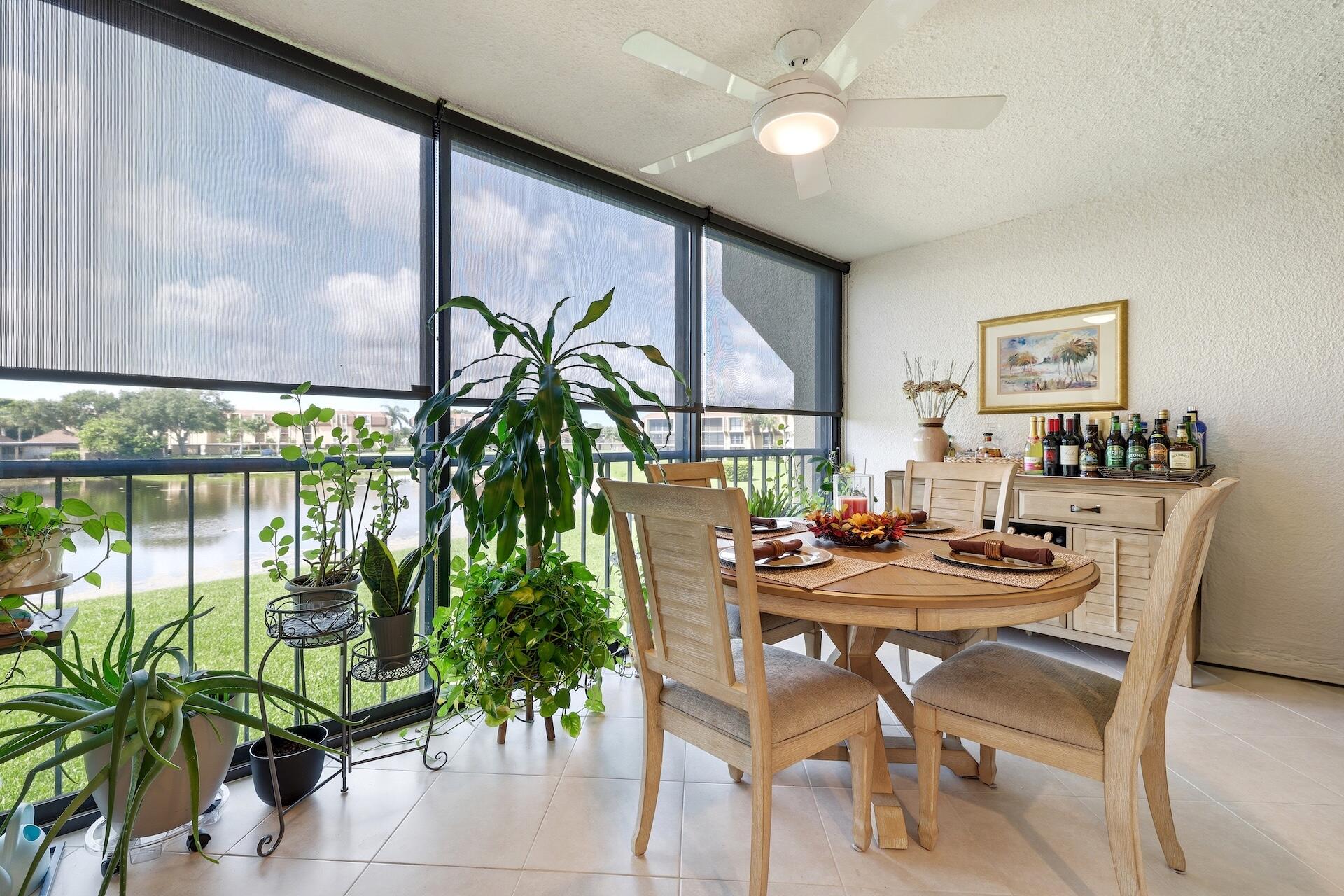WOODLAND LAKES - Residential