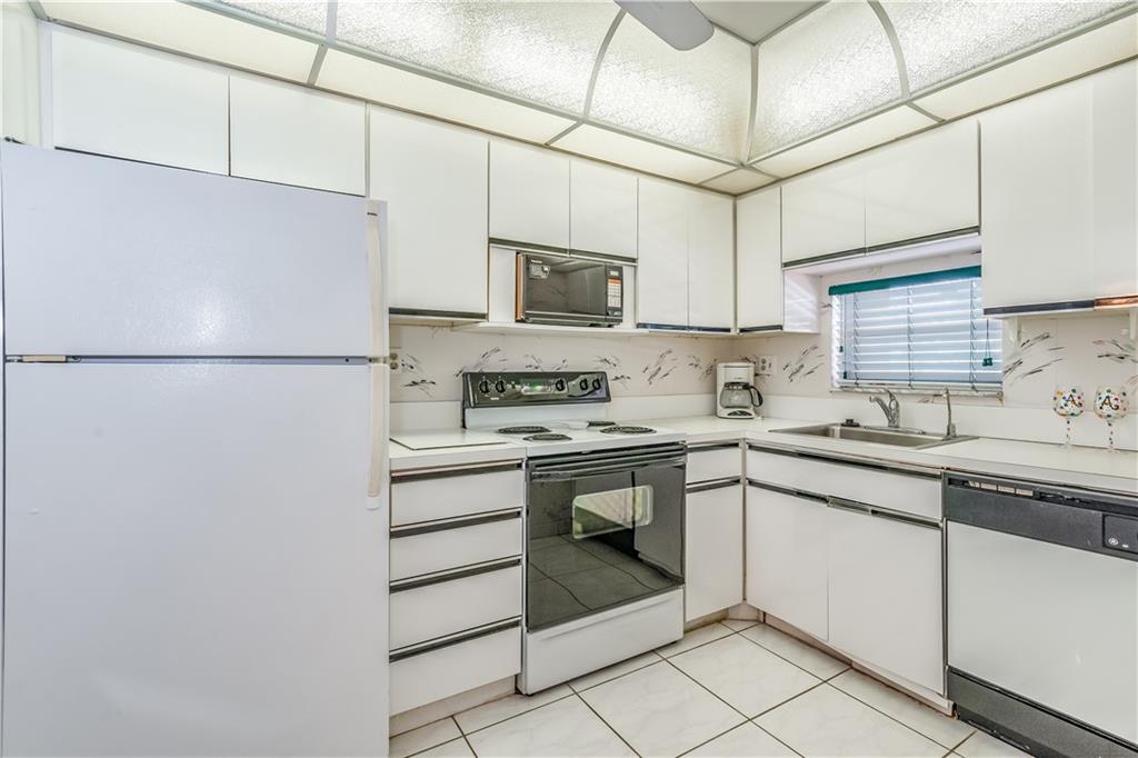 Hollybrook Golf & Tennis - Residential