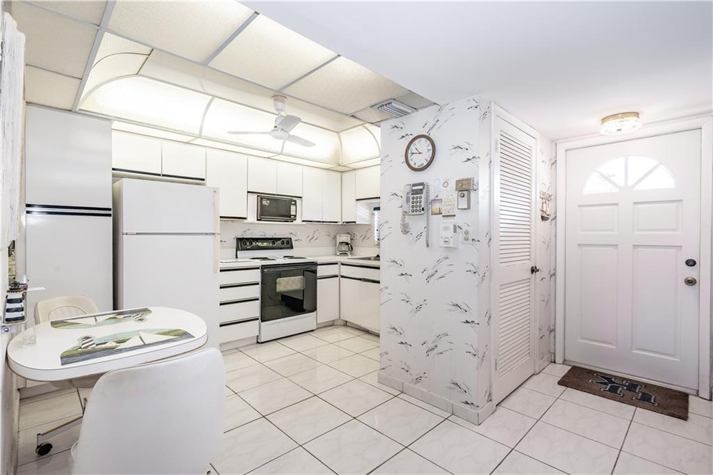 Hollybrook Golf & Tennis - Residential