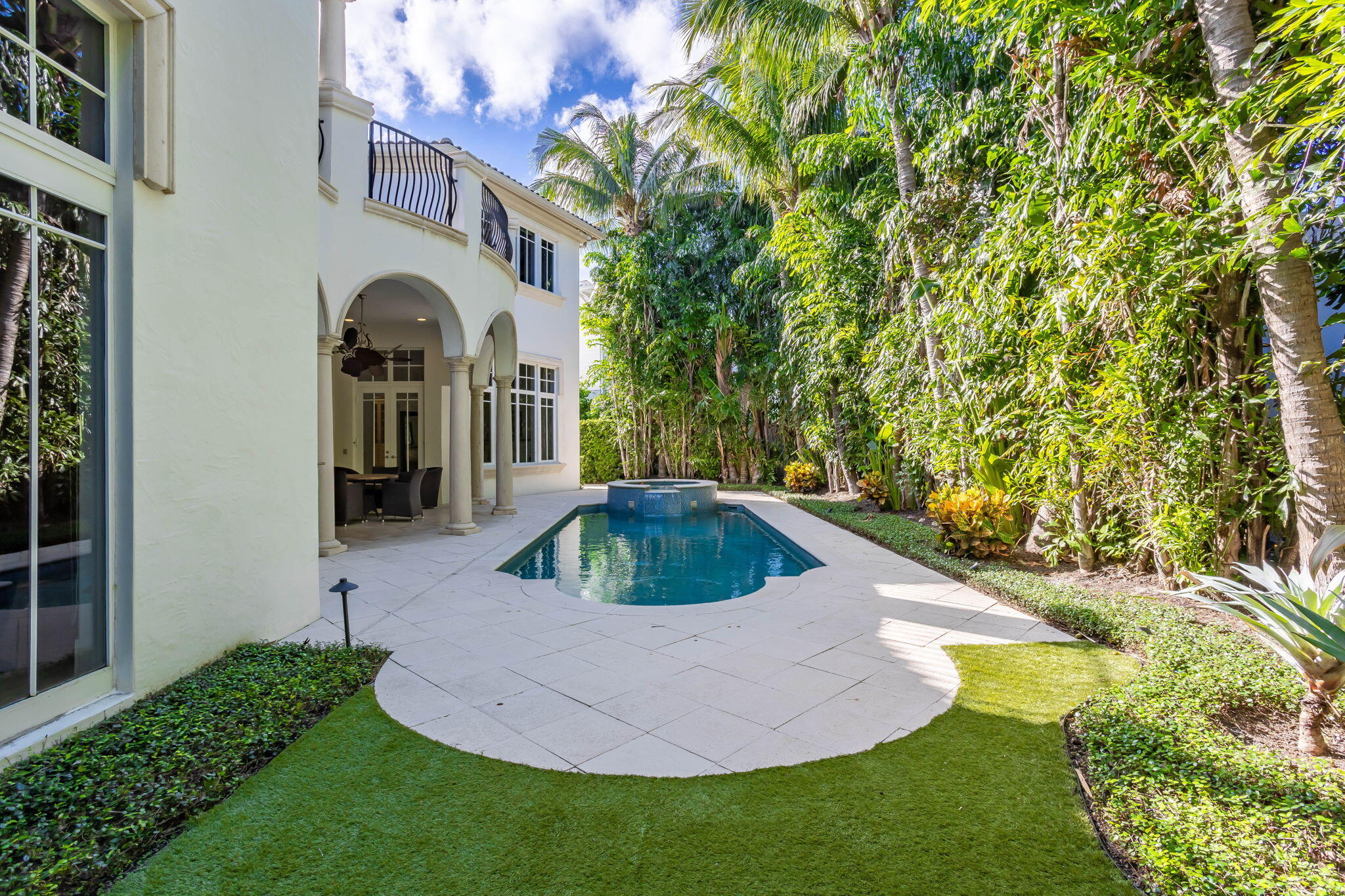 BOCA VILLAS SEC B - Residential
