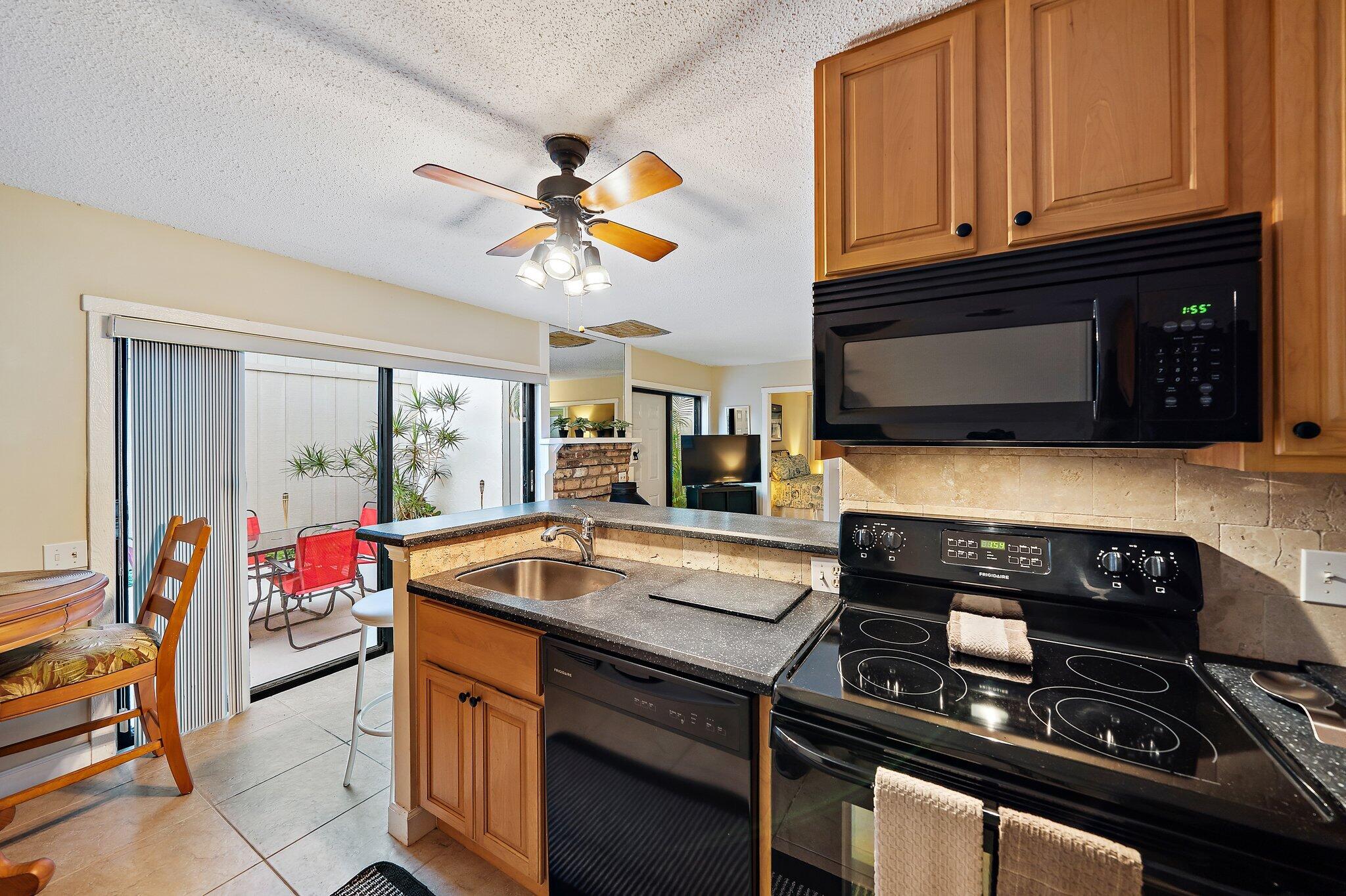 SEA LOFTERS CONDO - Residential Lease