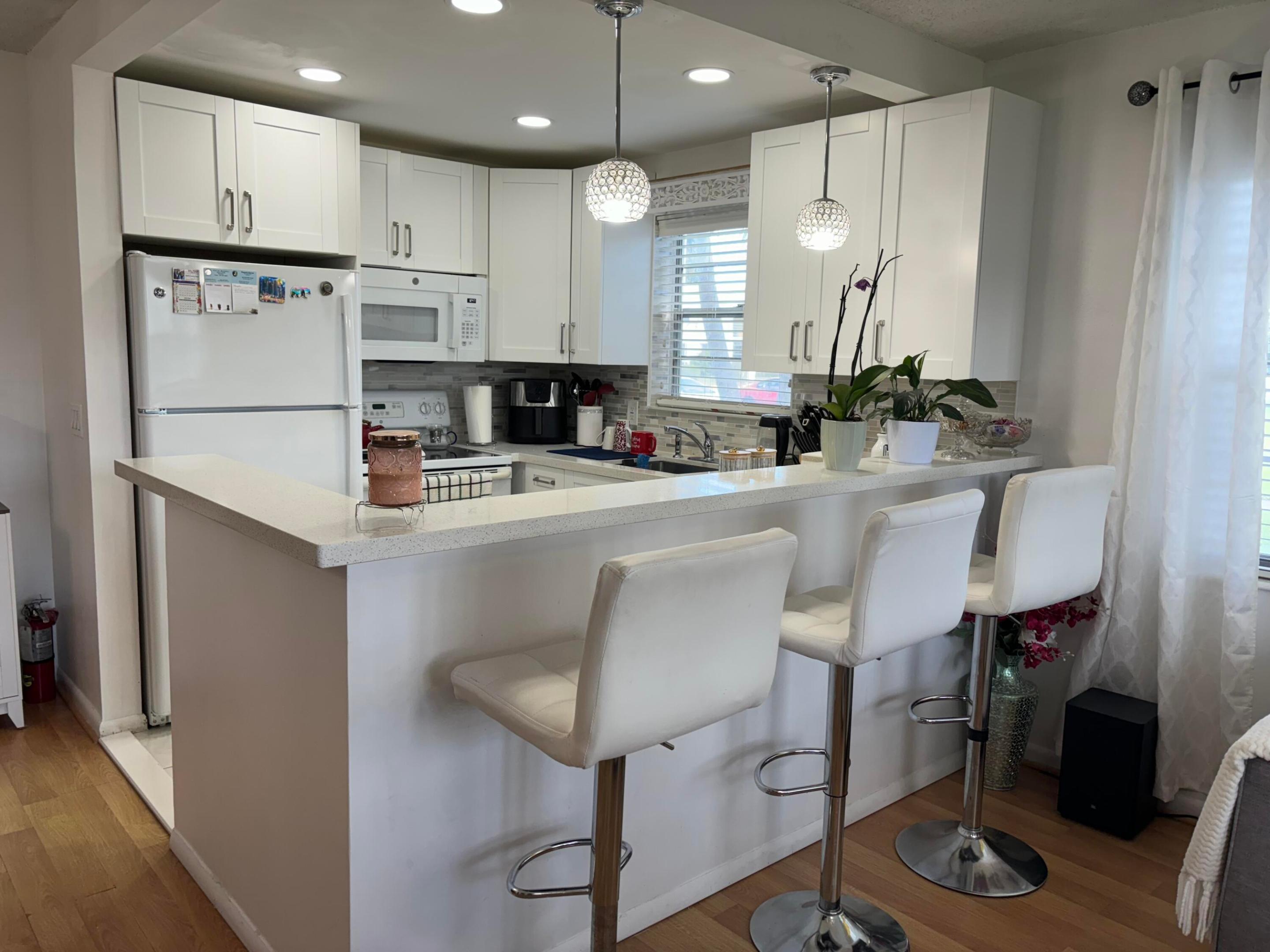 CAMDEN CONDOS - Residential Lease