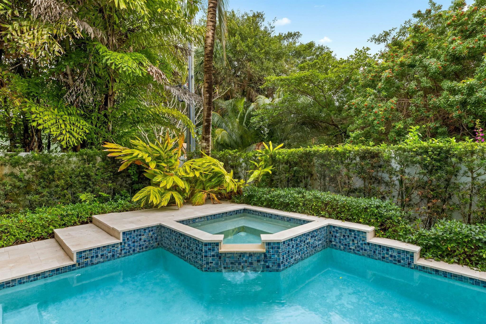 Lago Mar Shores - Residential