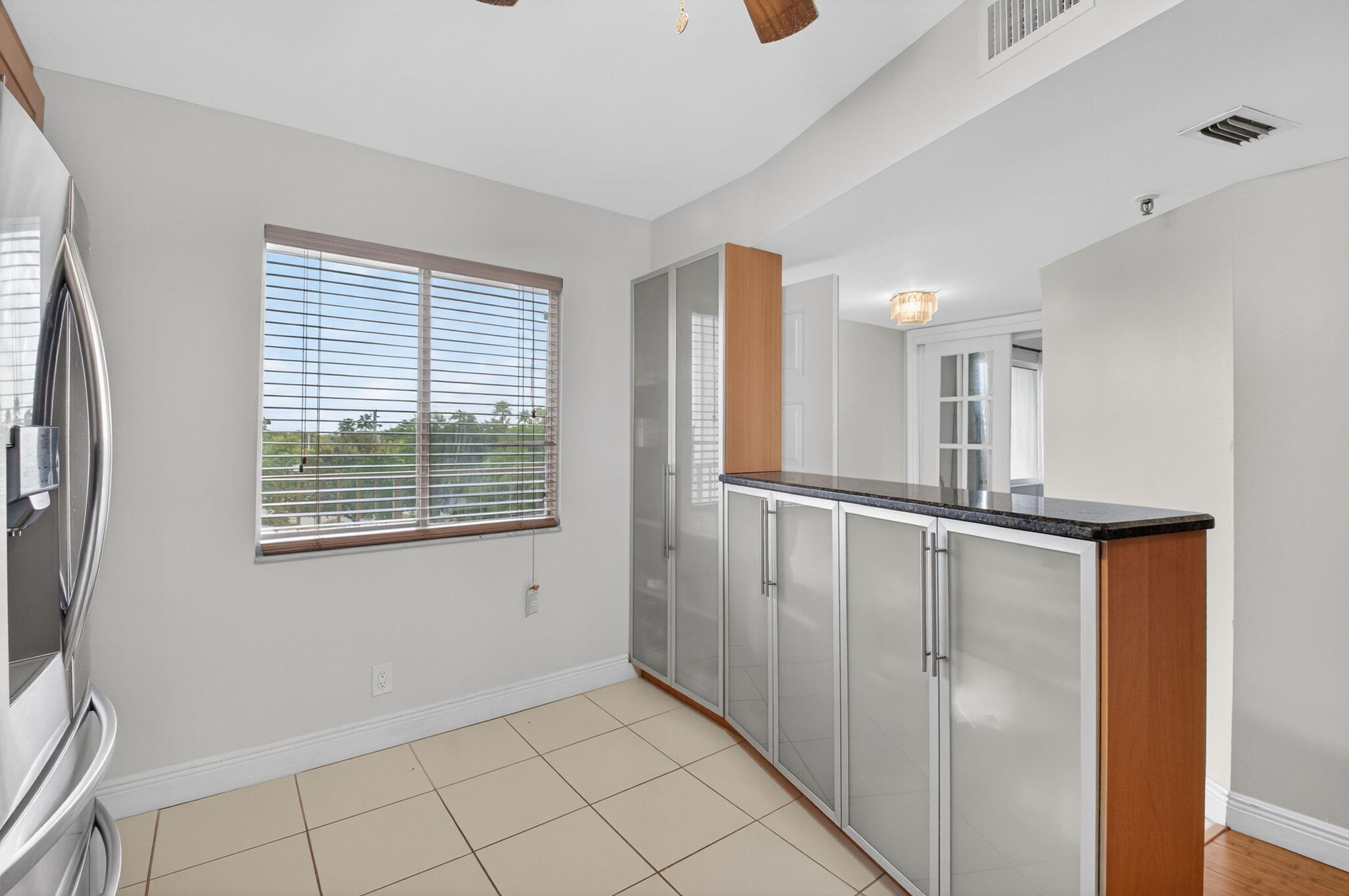 HUNTINGTON LAKES SEC ONE CONDOS - Residential