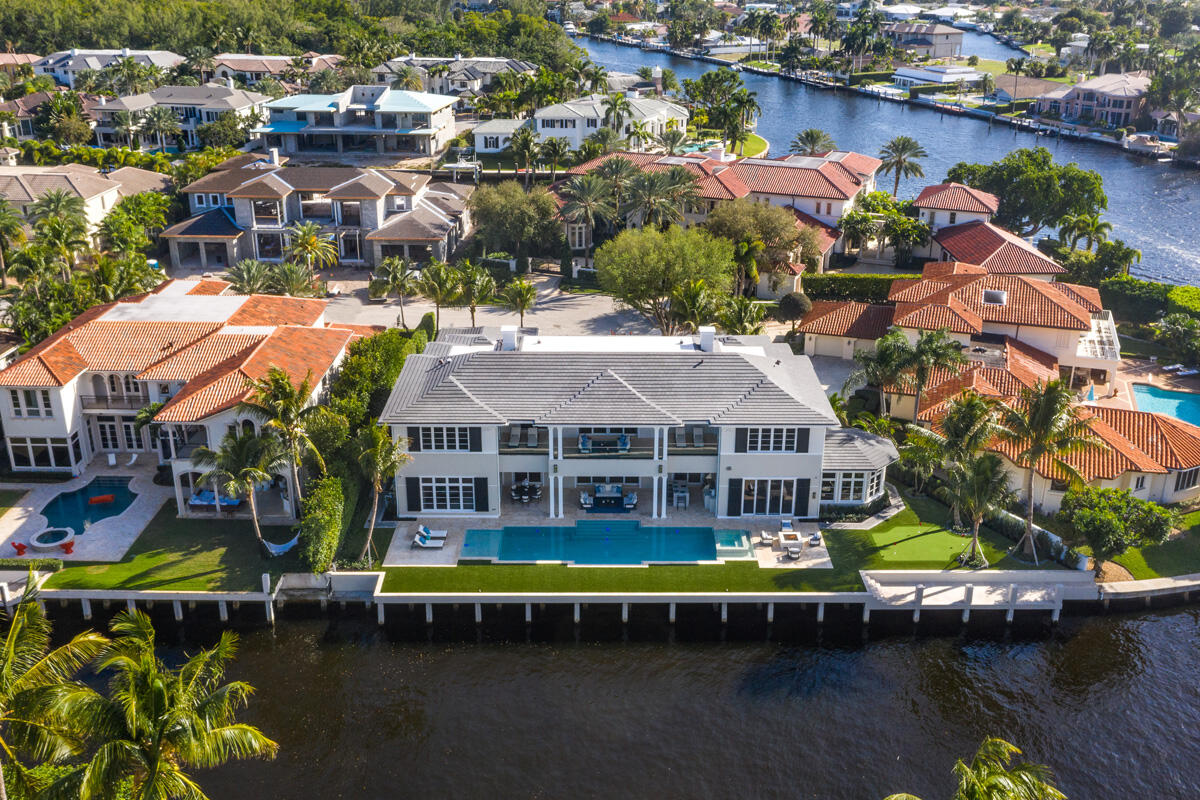 ROYAL PALM YACHT & COUNTRY CLUB - Residential