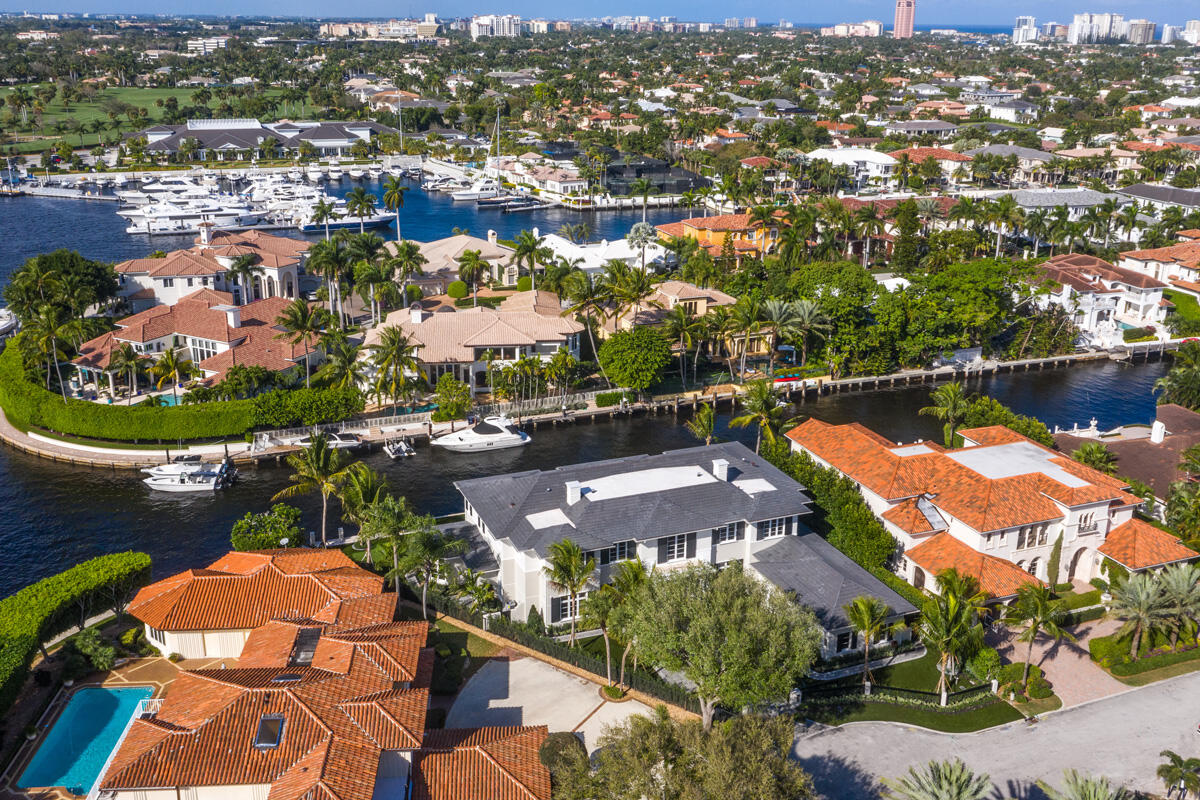 ROYAL PALM YACHT & COUNTRY CLUB - Residential