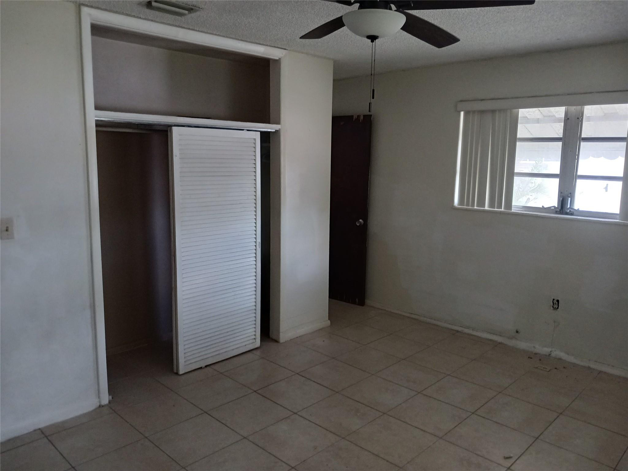 MIRAMAR PARK THIRD ADD - Residential