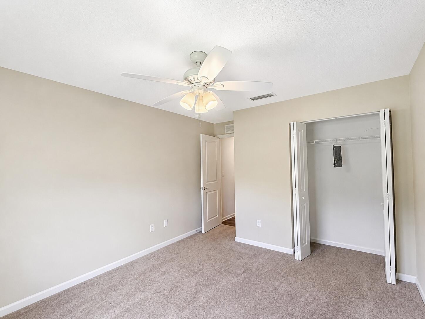 GROVENOR ESTATES UNIT ONE - Residential