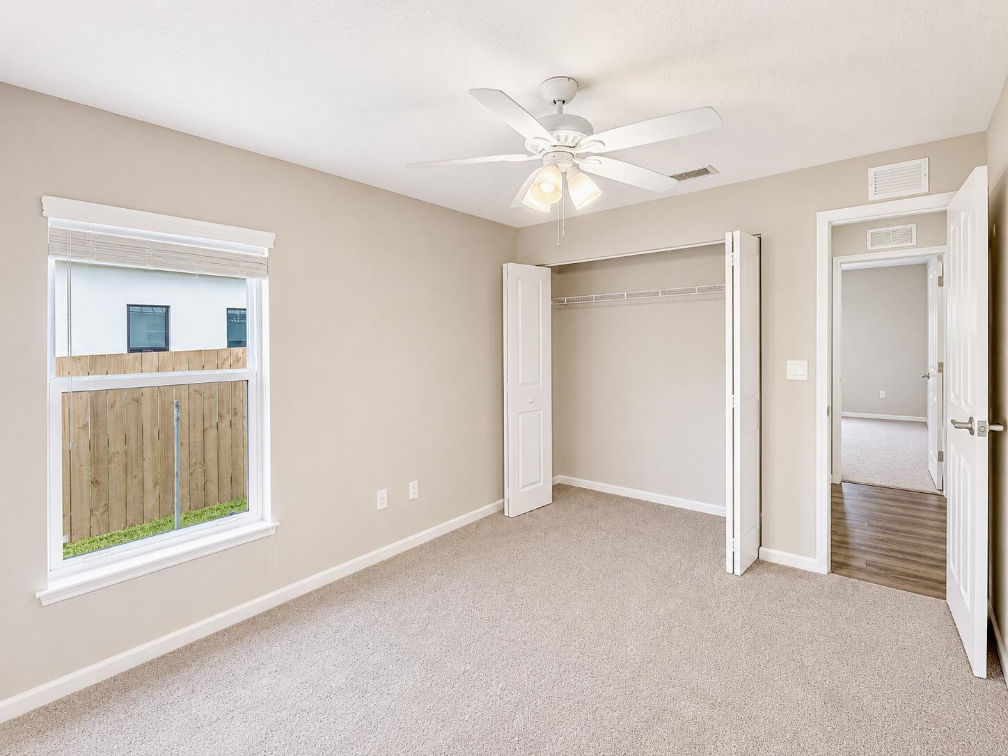 GROVENOR ESTATES UNIT ONE - Residential