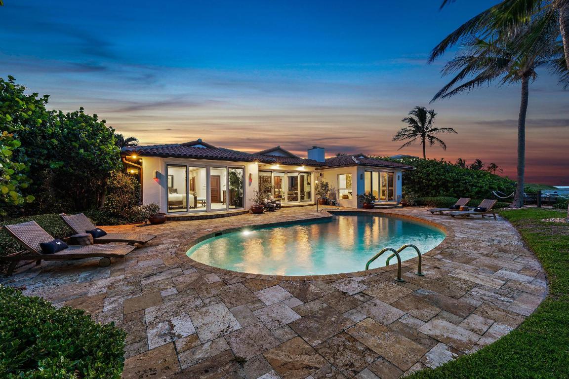 BLOWING ROCKS - Residential