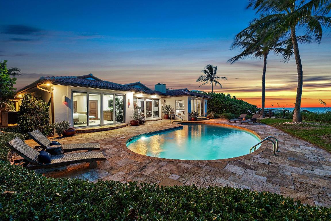 BLOWING ROCKS - Residential