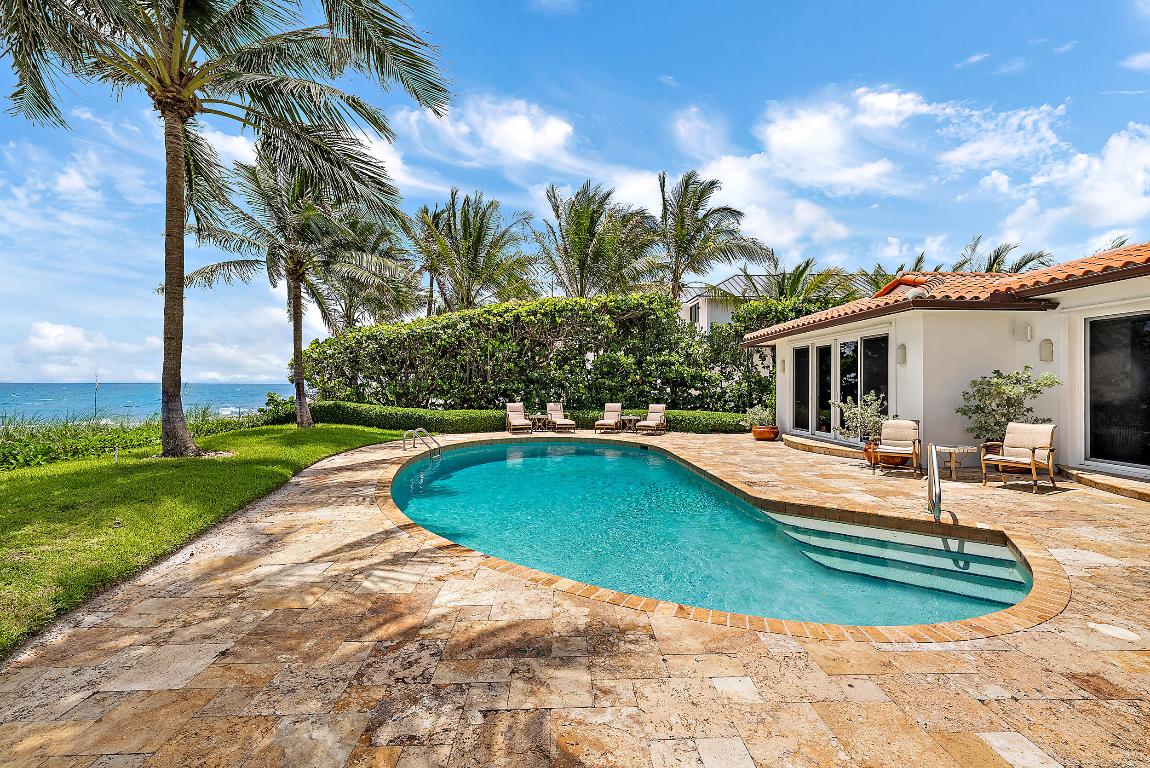 BLOWING ROCKS - Residential
