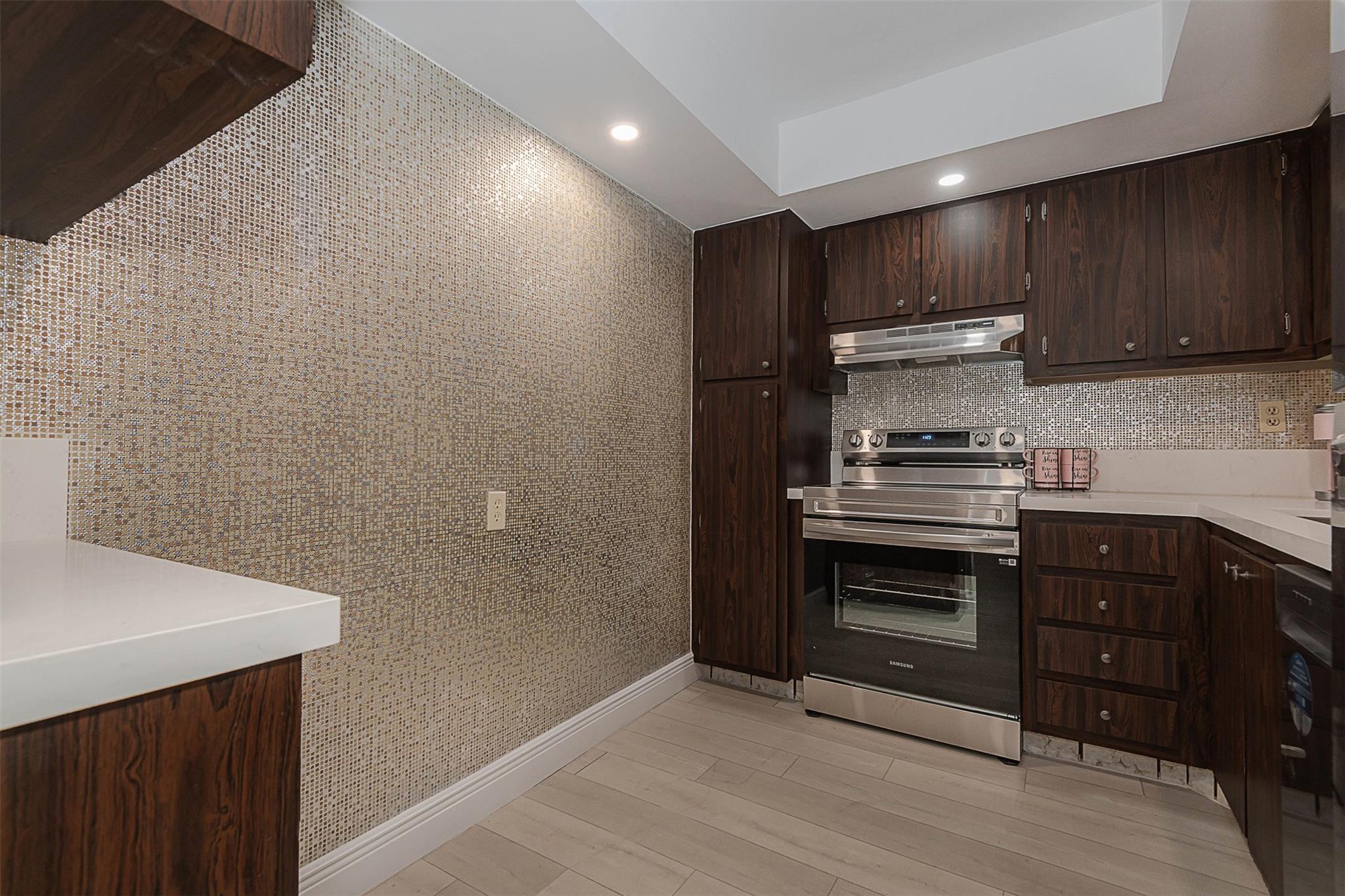 PARK PLACE - Residential