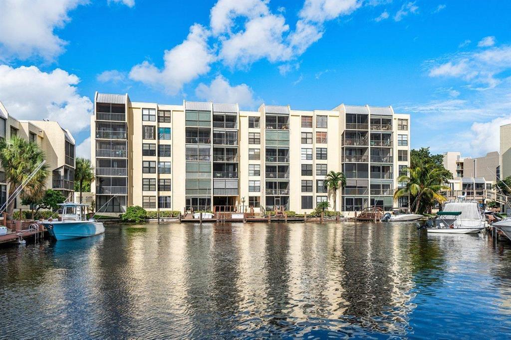 BOCA BAYOU CONDO - Residential Lease