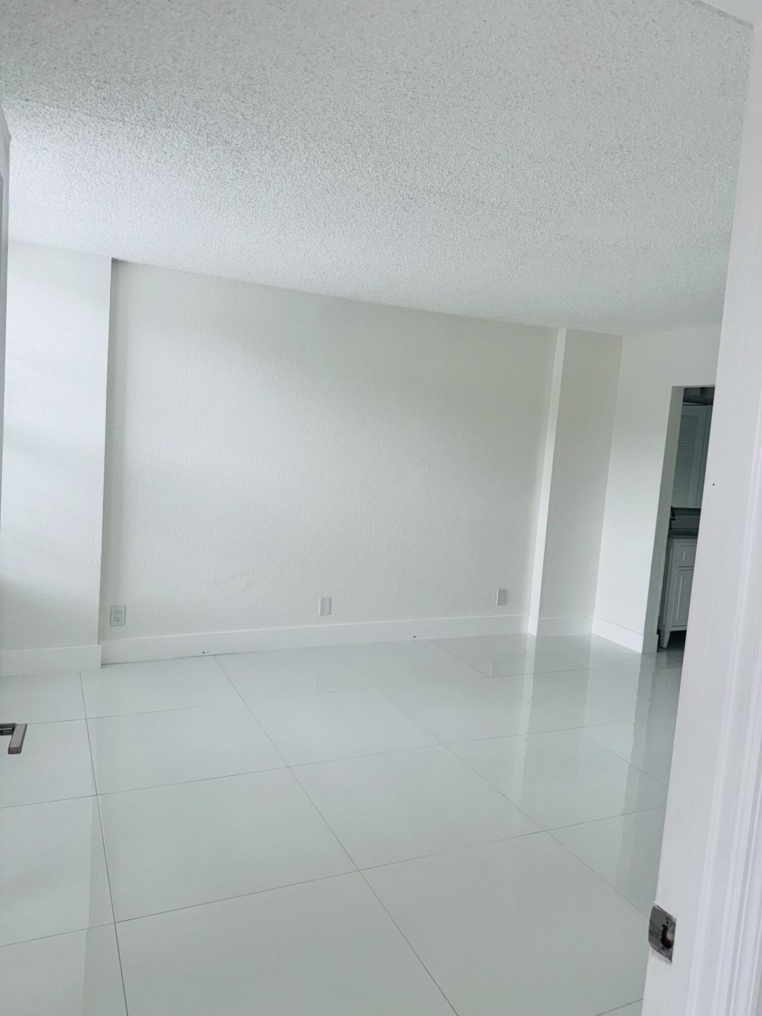 BOCA BAYOU CONDO - Residential Lease