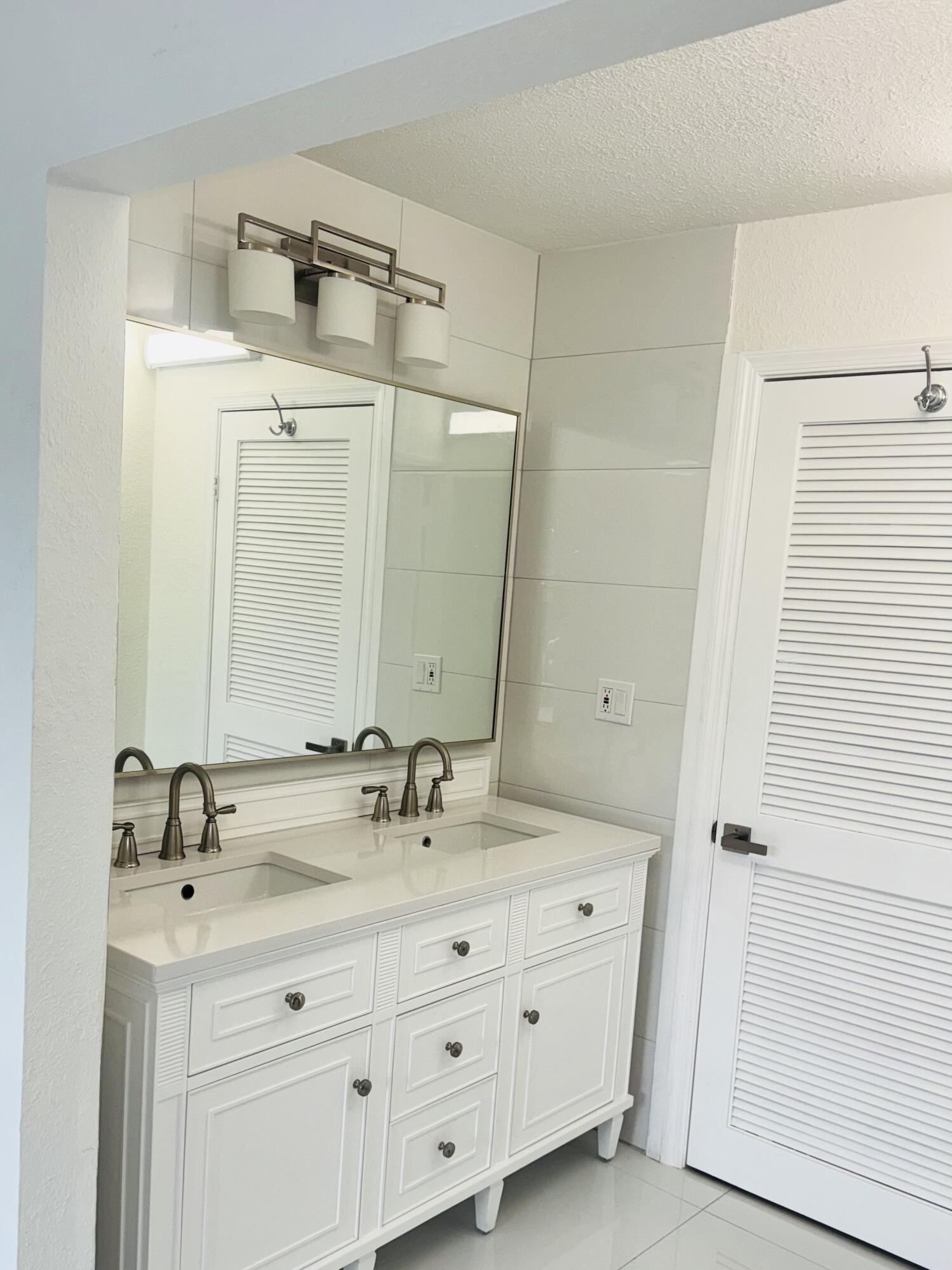 BOCA BAYOU CONDO - Residential Lease
