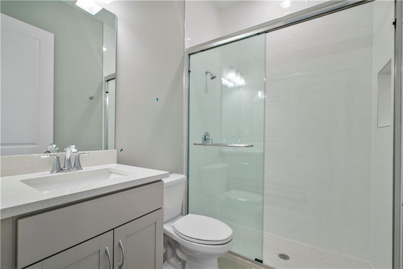 PARKLAND BAY - Residential