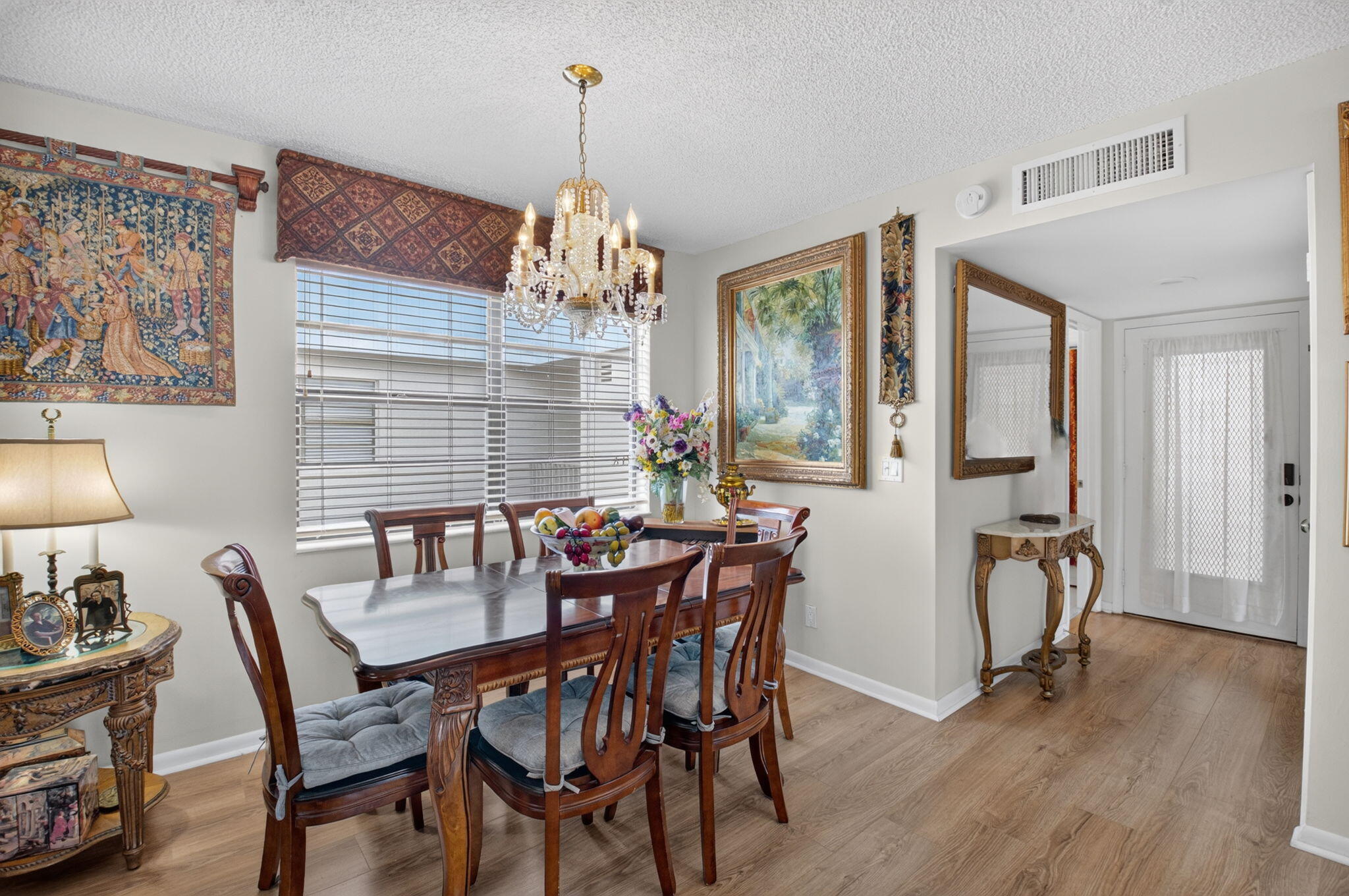 KINGS POINT - Residential Lease