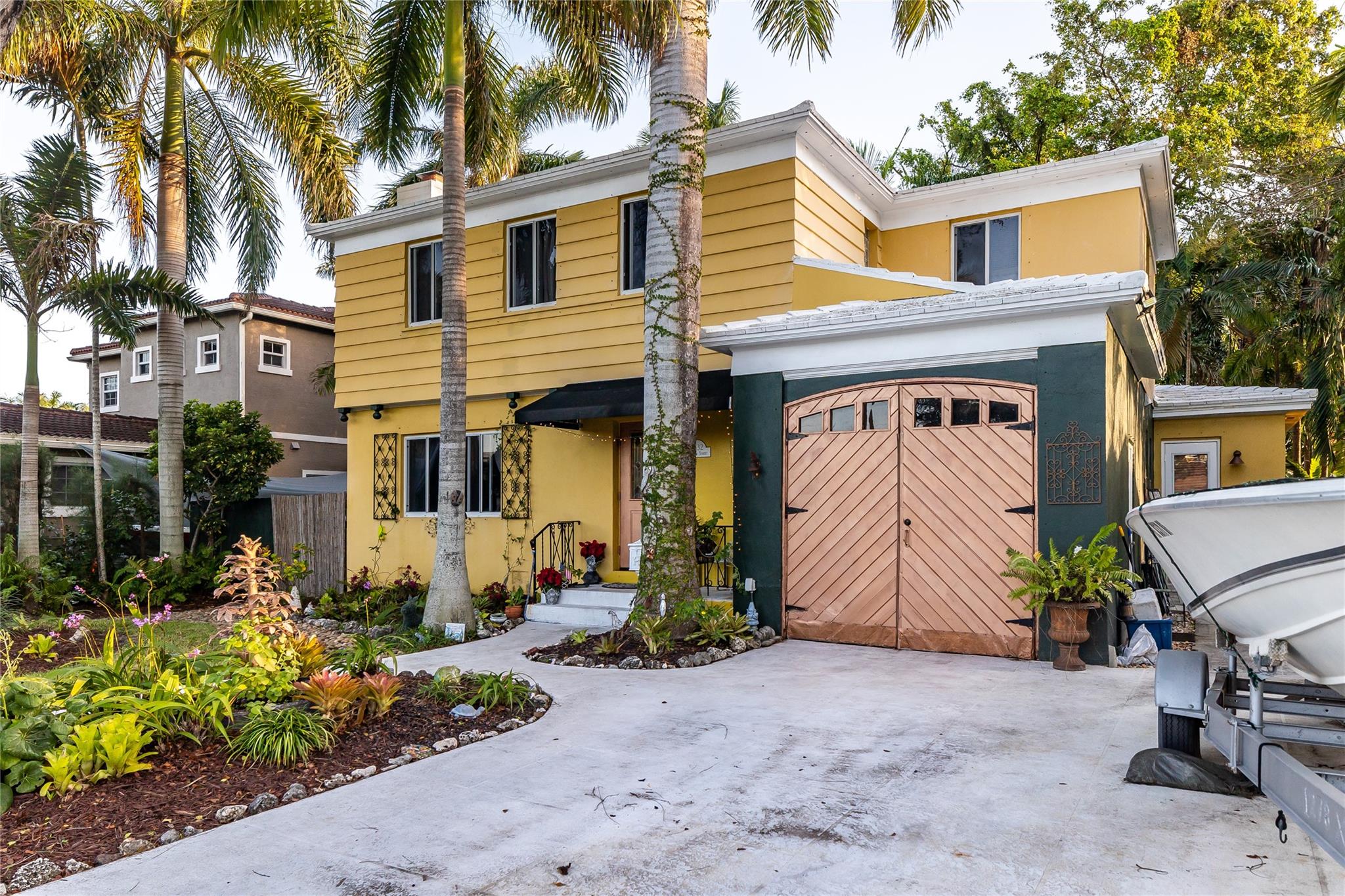 Hollywood Lakes Sec 1-32 - Residential