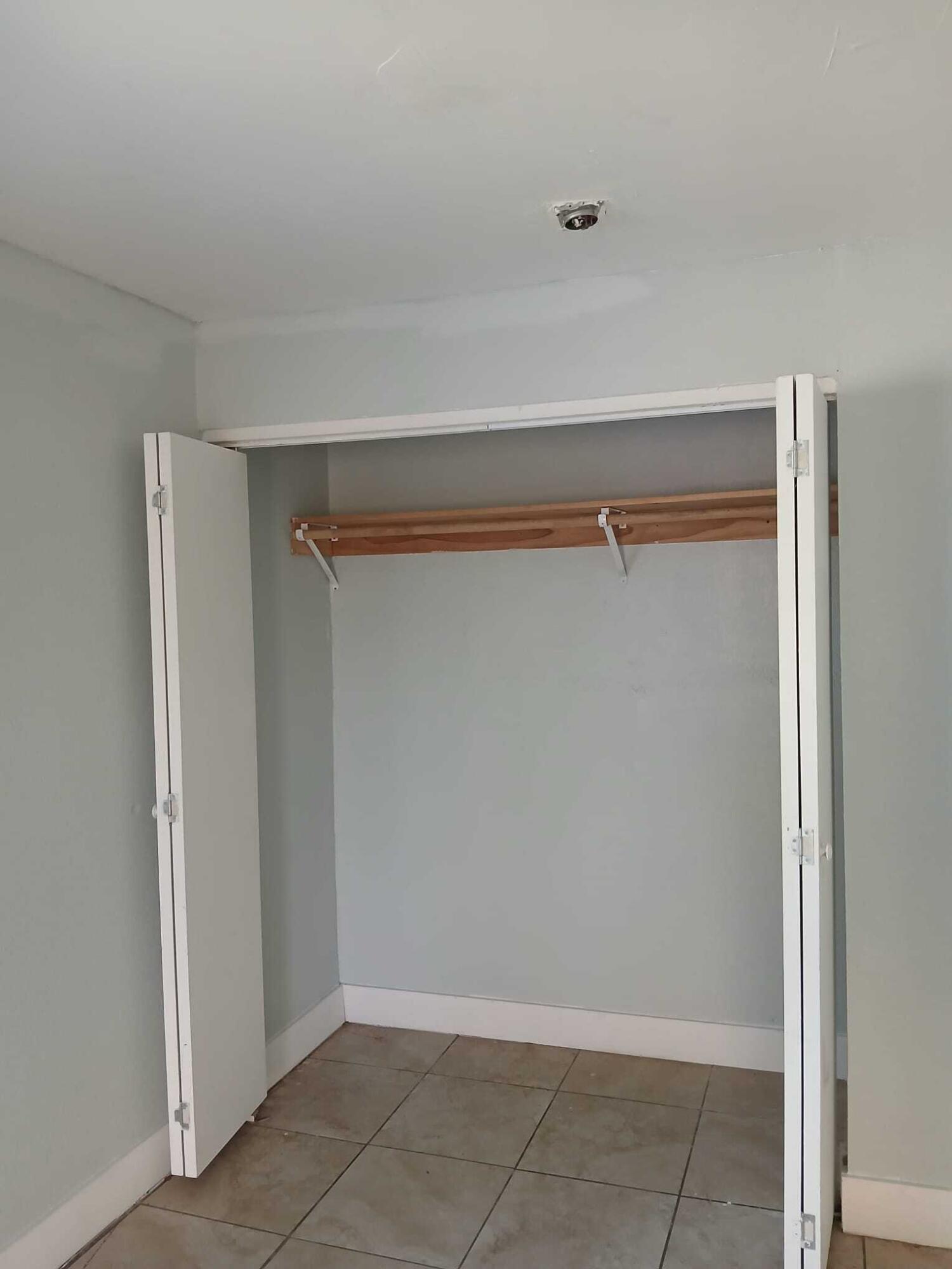 DONOGHUE JC - Residential Lease