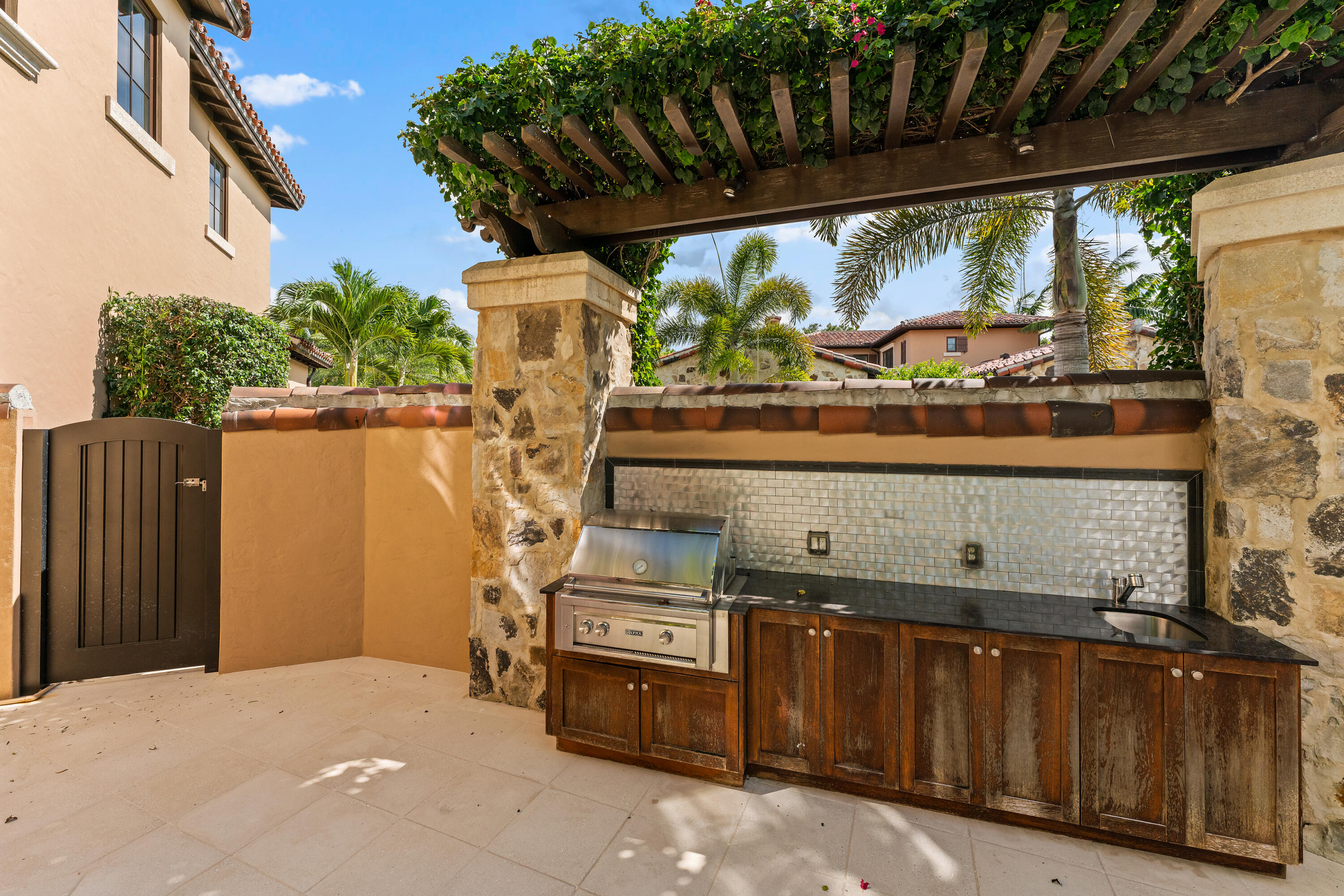 BEARS CLUB GOLF VILLAS CONDO - Residential
