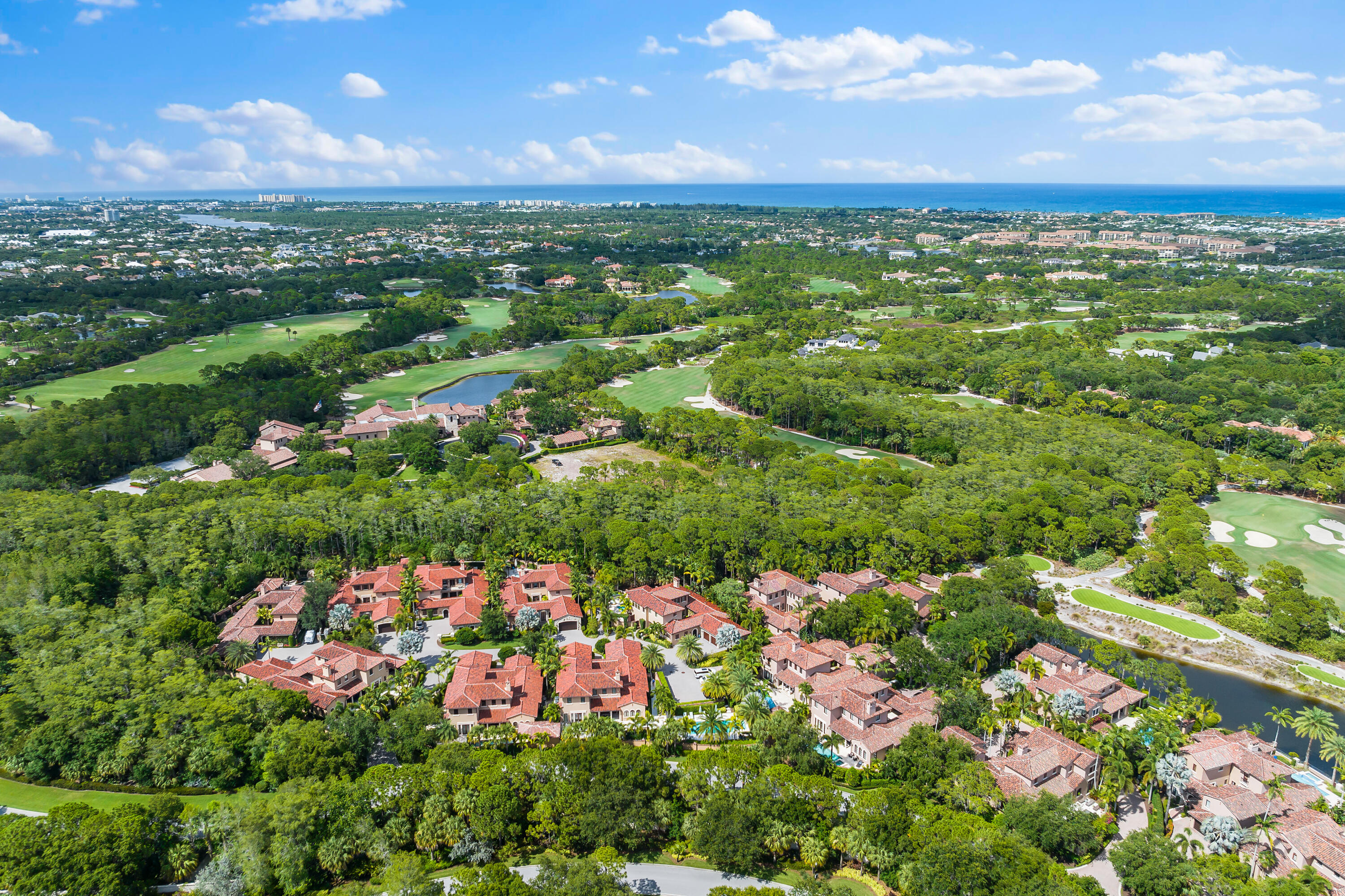 BEARS CLUB GOLF VILLAS CONDO - Residential