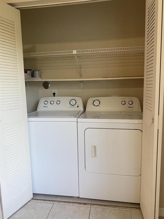 CORAL KEY CONDO - Residential Lease