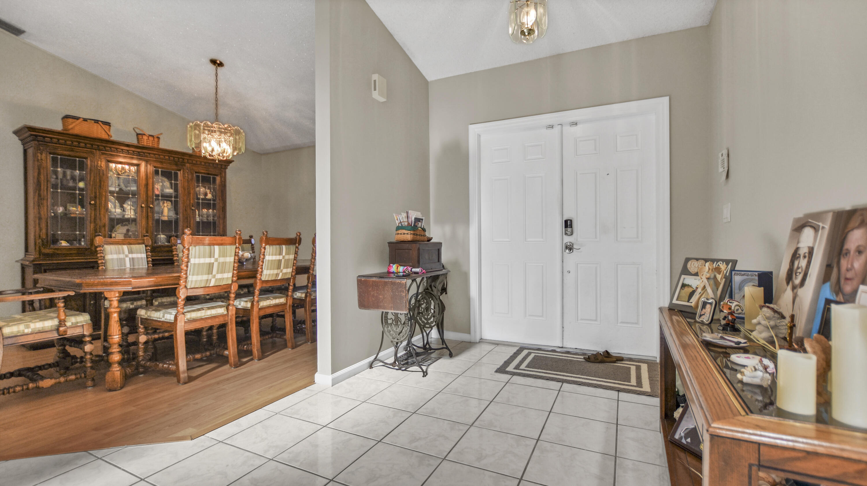 ROYAL PALM VILLAGE - Residential