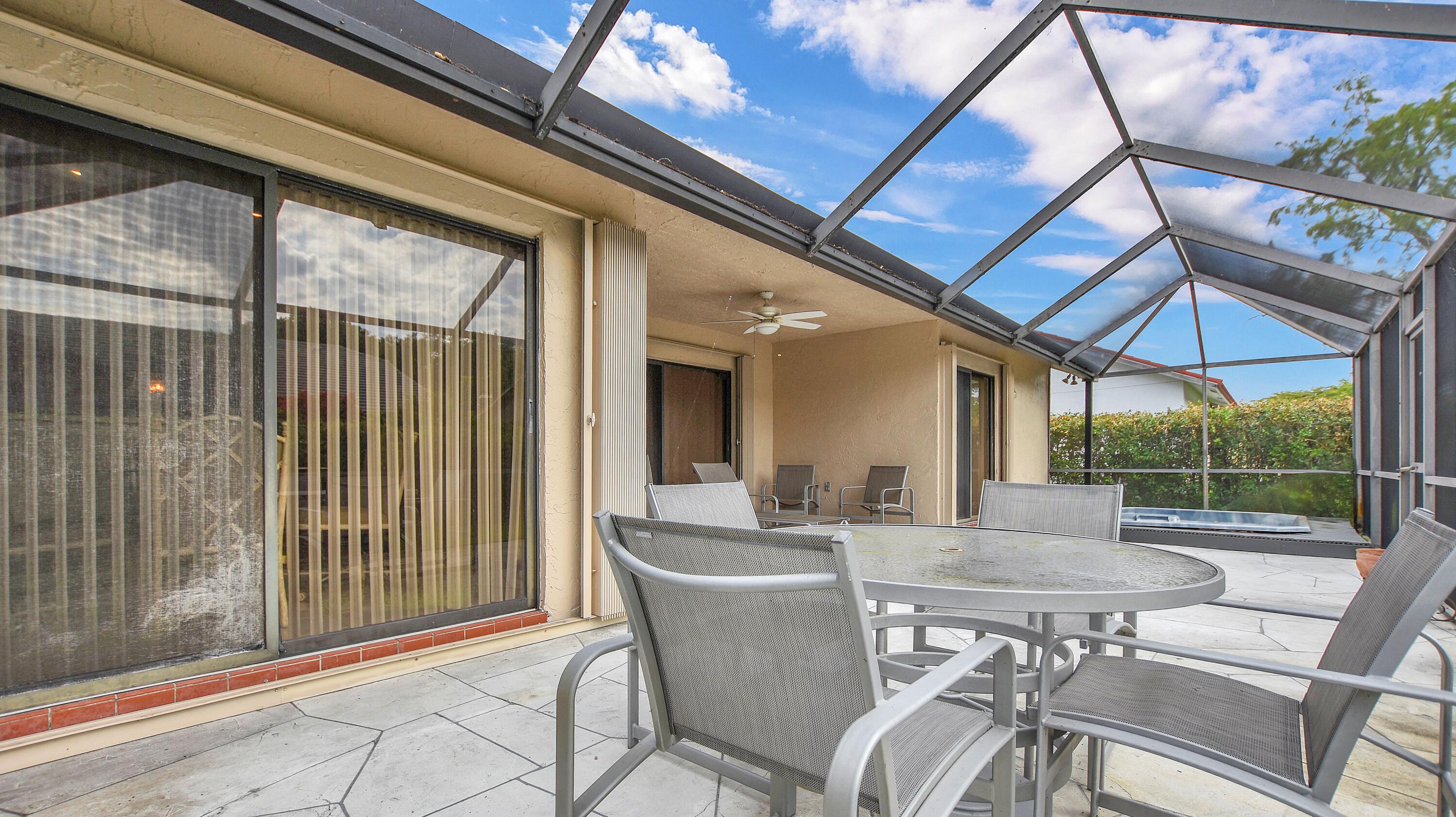 ROYAL PALM VILLAGE - Residential