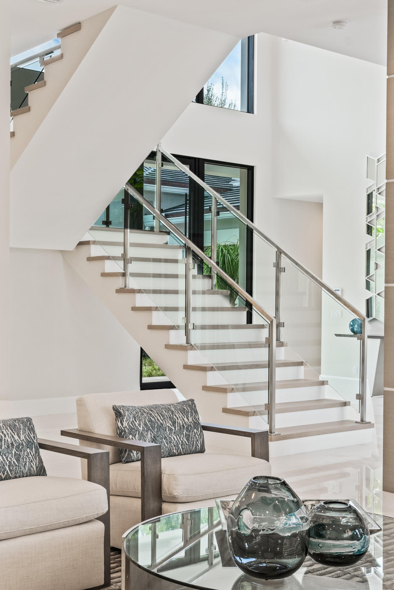 ADMIRALS COVE - Residential