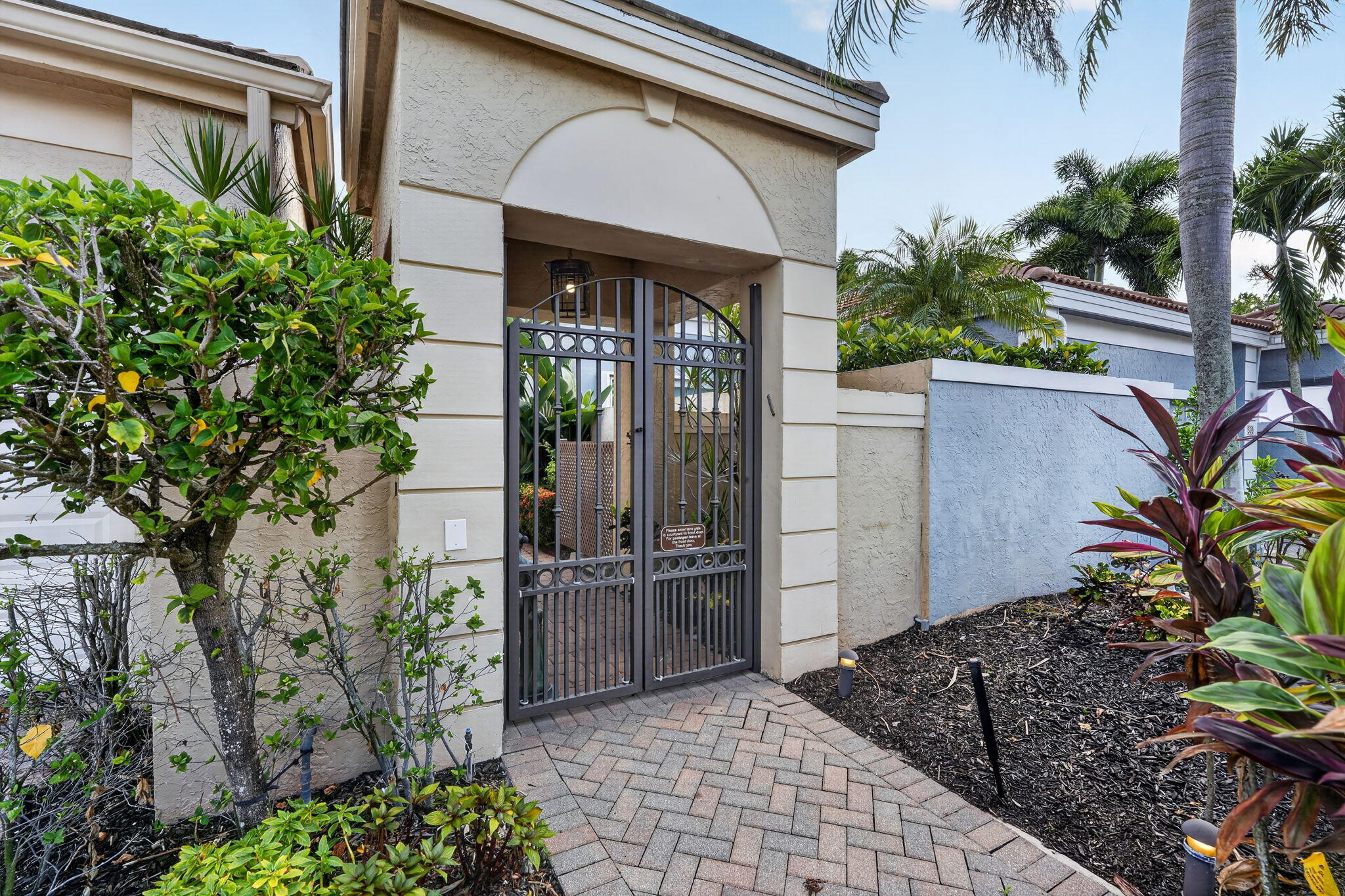 Ballenisles - Residential Lease