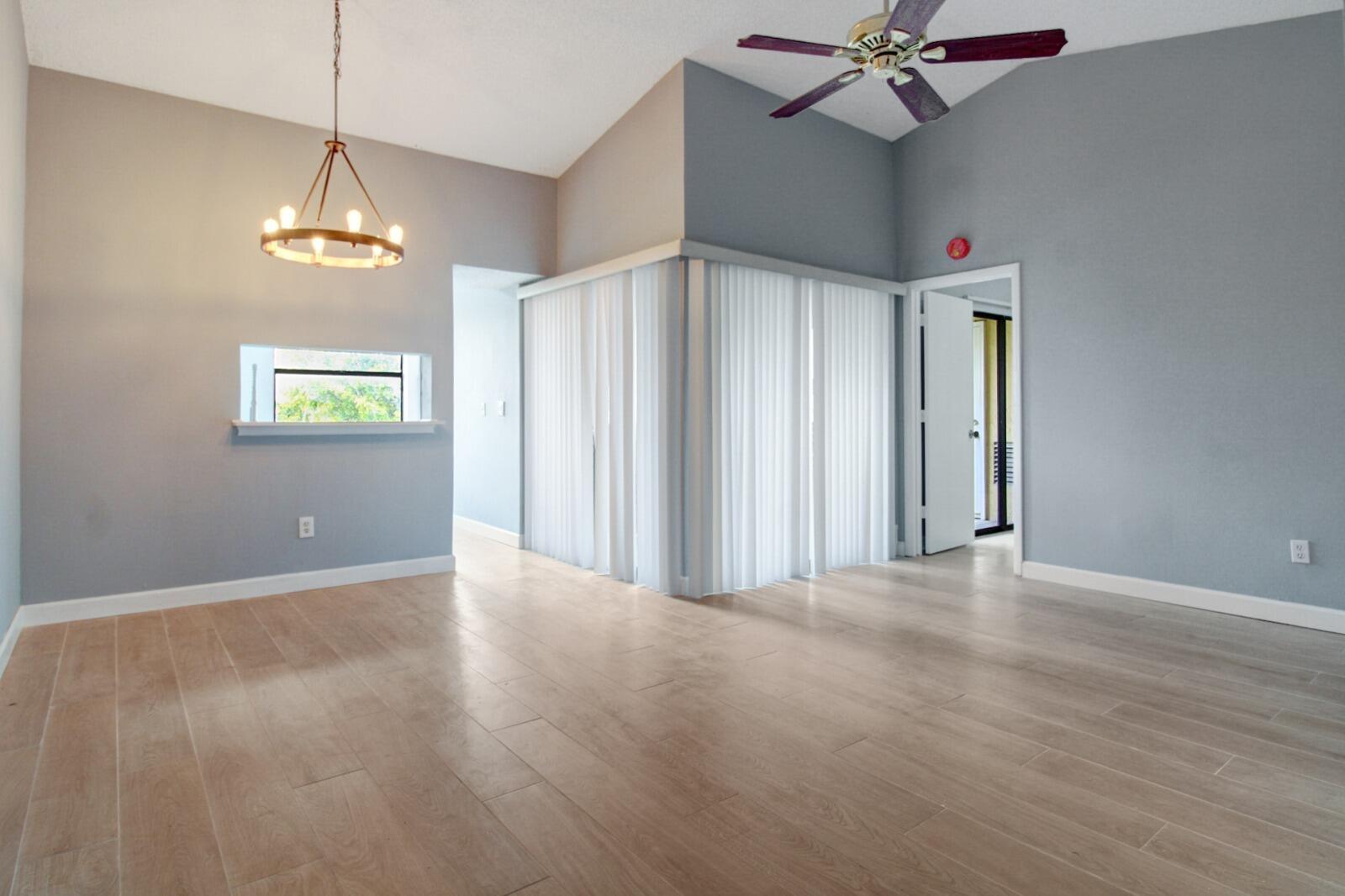 LAKESHORE CONDO I - Residential