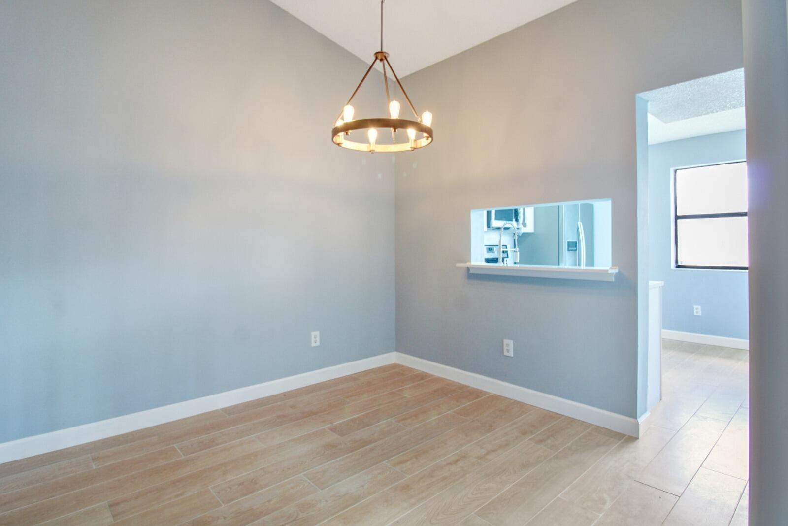 LAKESHORE CONDO I - Residential