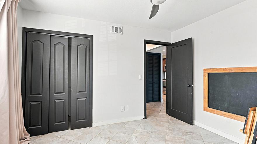 SEAGRASS CONDOMINIUM - Residential