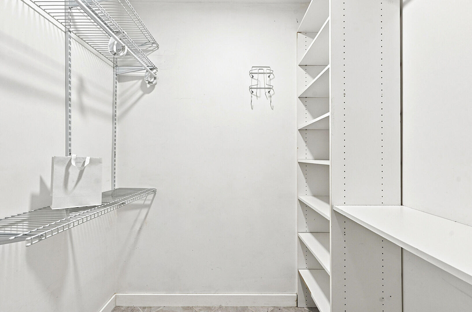 SEAGRASS CONDOMINIUM - Residential