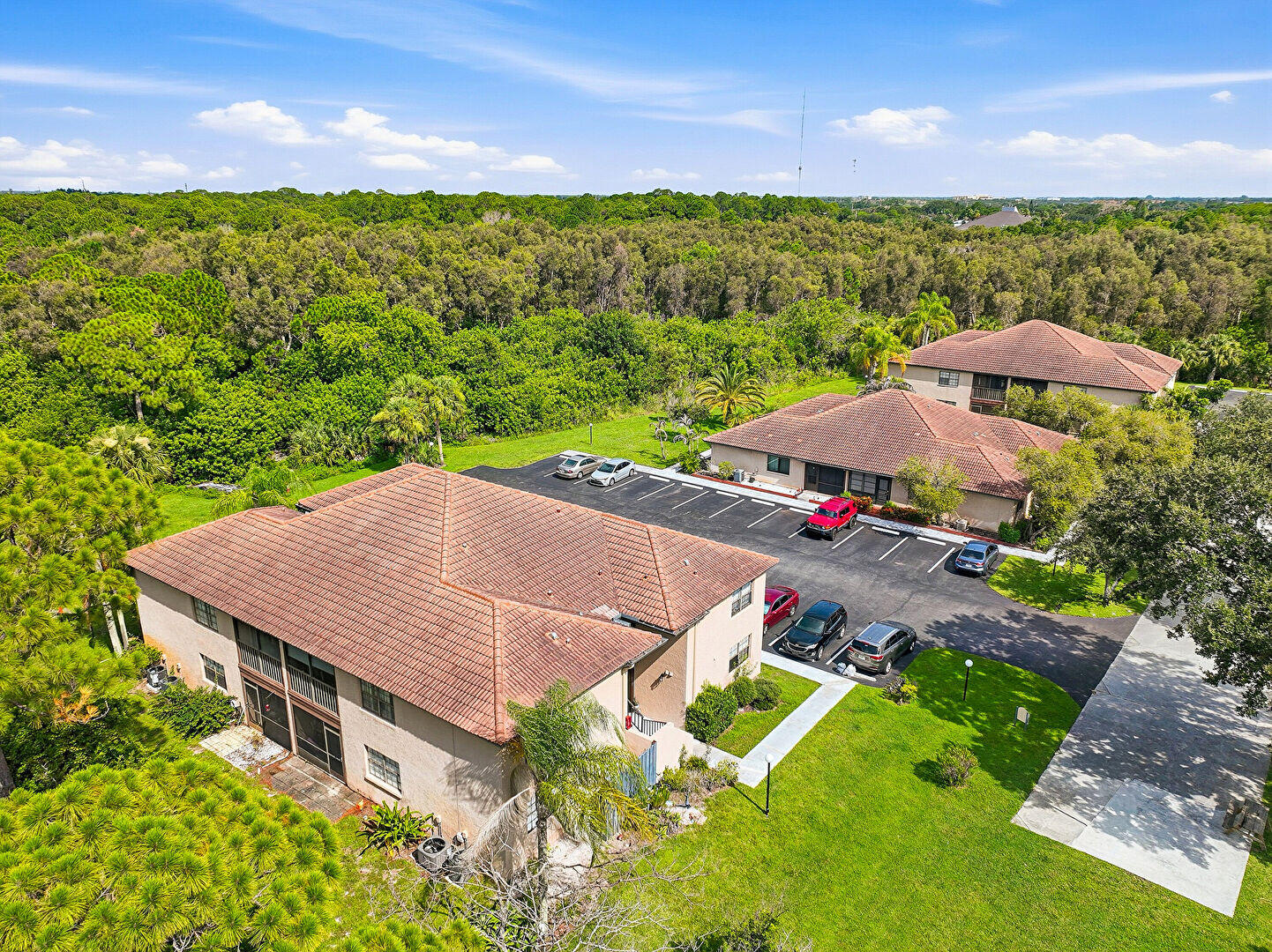 SEAGRASS CONDOMINIUM - Residential