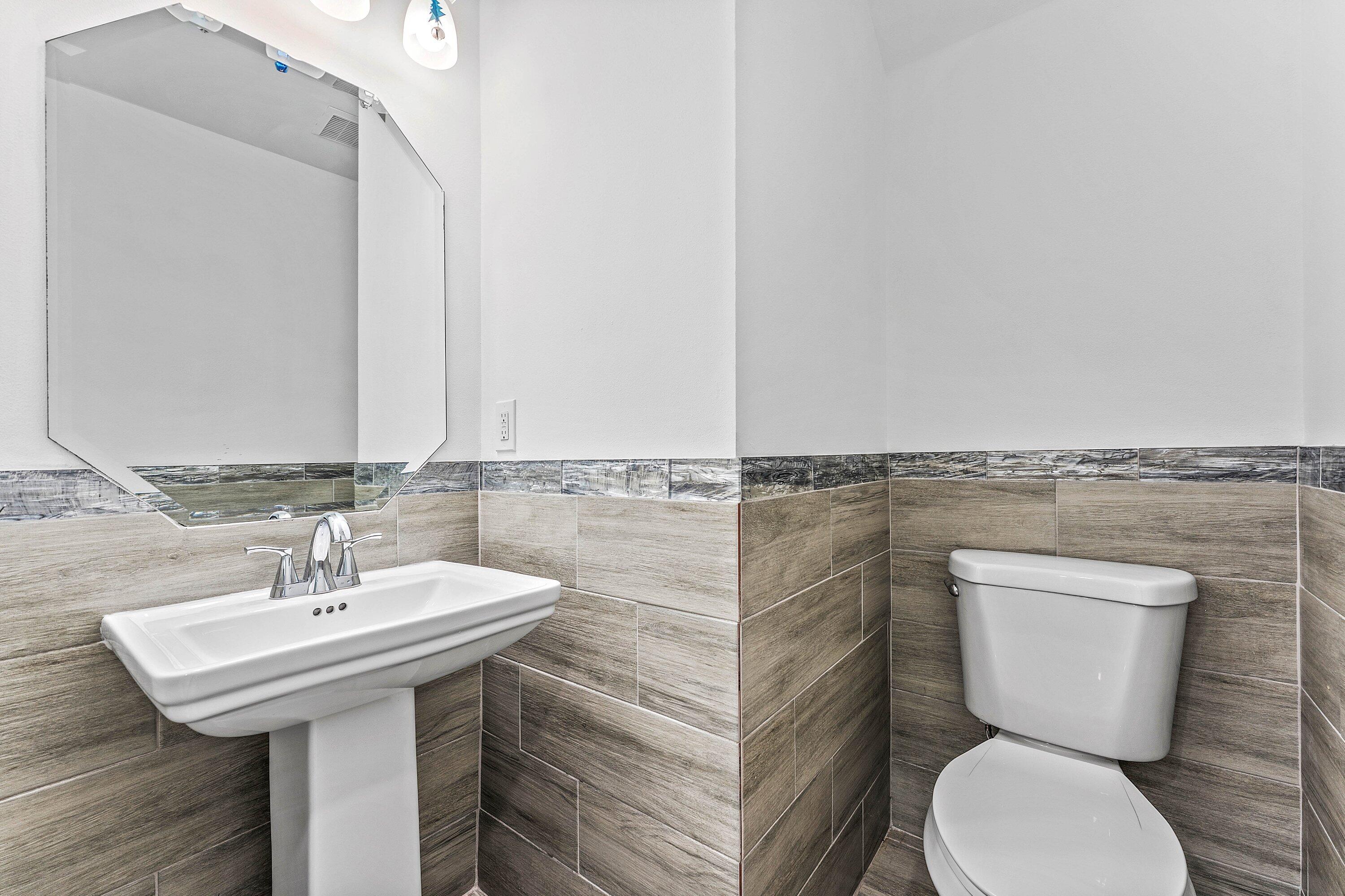 NAUTICA ISLES WEST 2 - Residential Lease