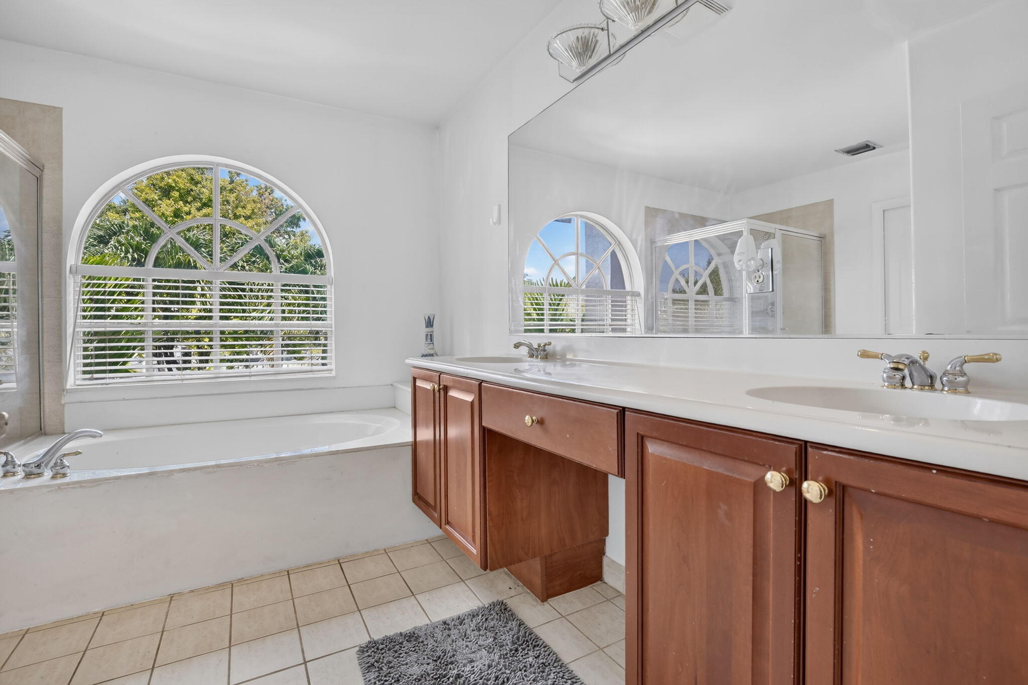 SILVER LAKES PHASE III REPLAT - Residential