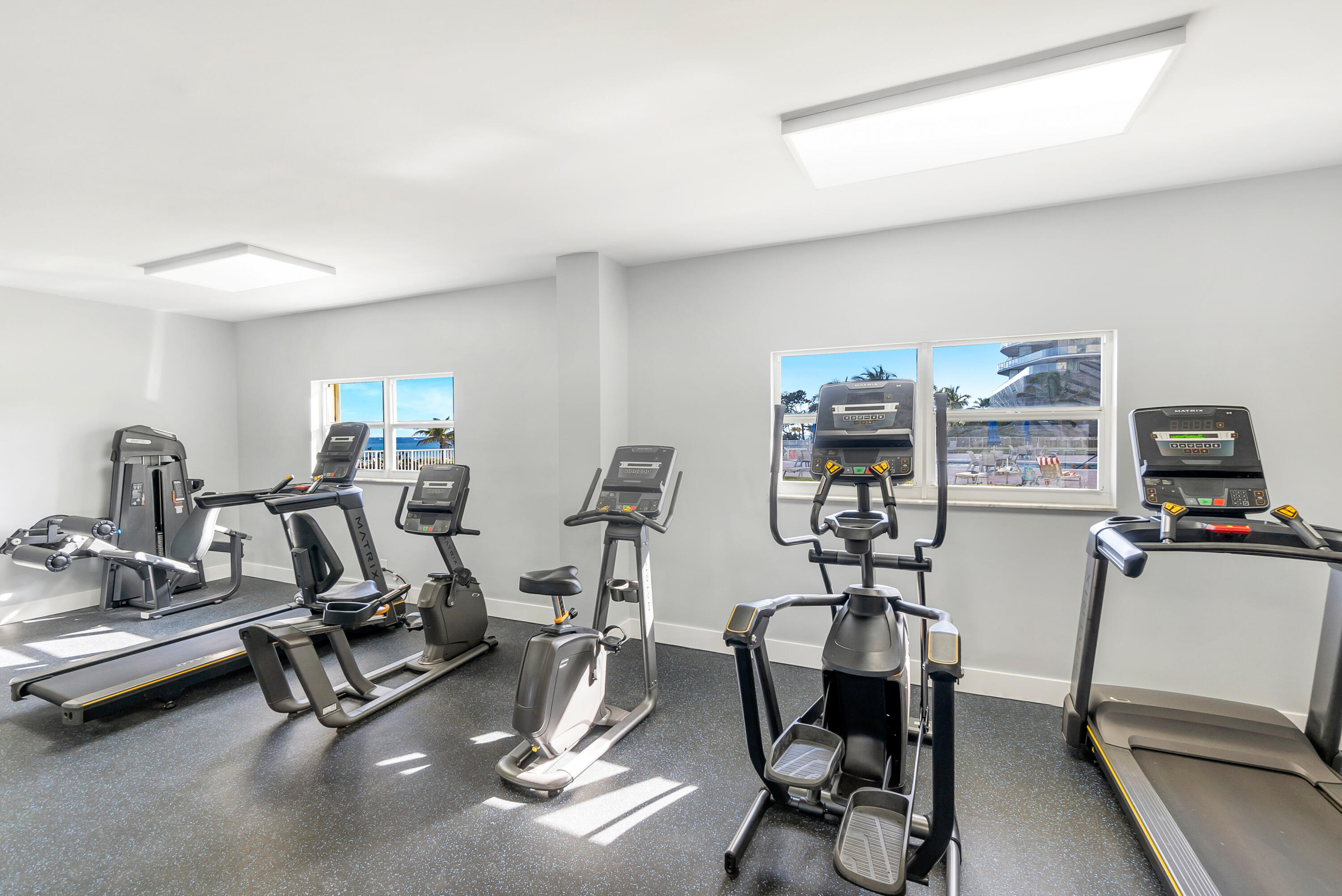 ADMIRALTY TOWERS CONDOMINIUM - Residential Lease